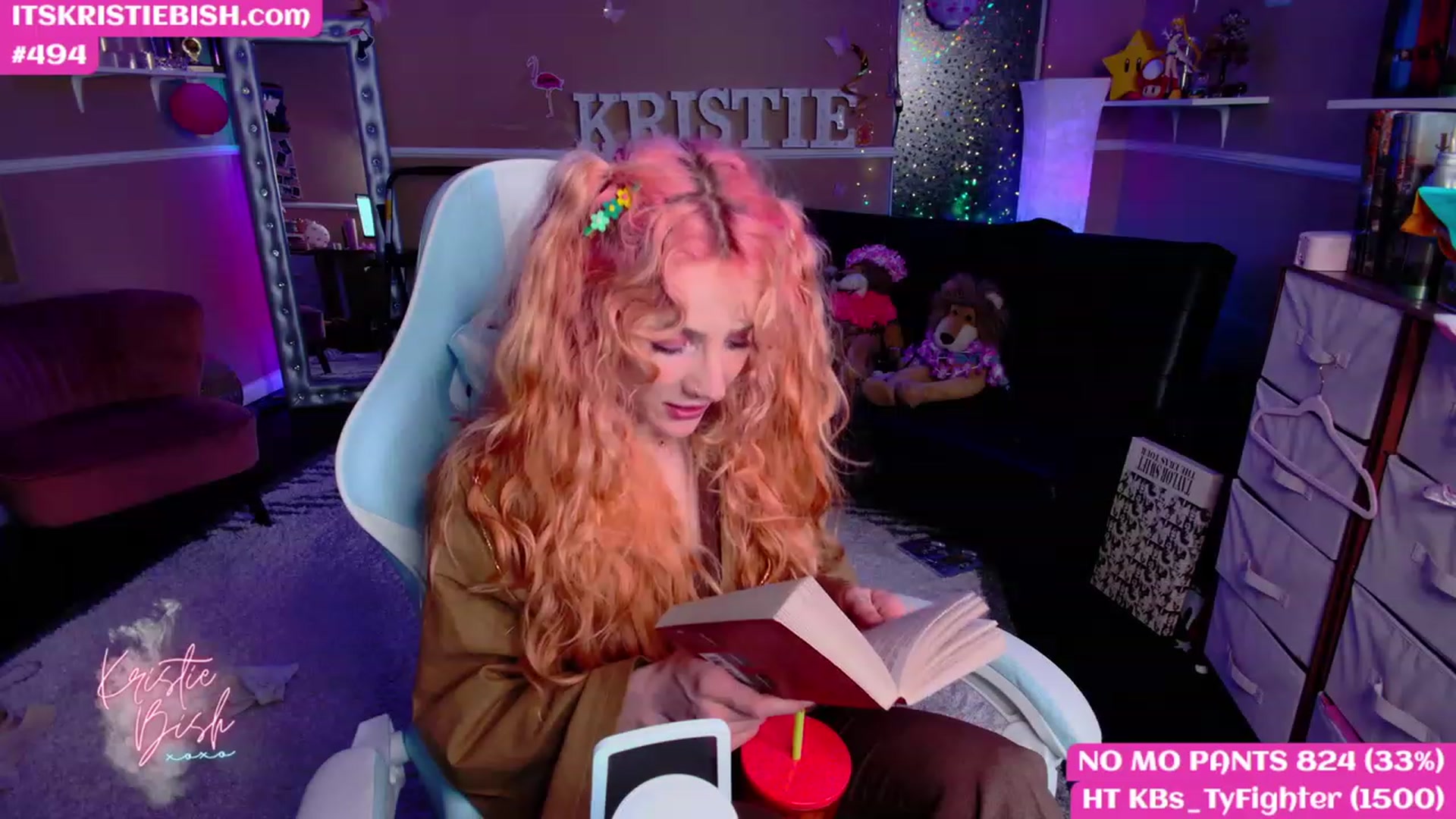 Gallery image thumbnail from KristieBish's myfreecams stream on, 05/03/2023, 07:08 image 11 of 20