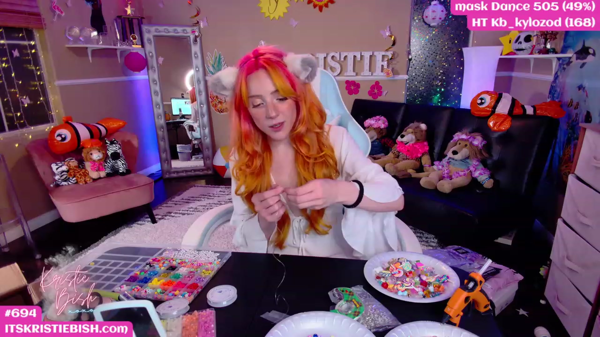 Gallery image thumbnail from KristieBish's myfreecams stream on, 05/12/2023, 04:46 image 12 of 20