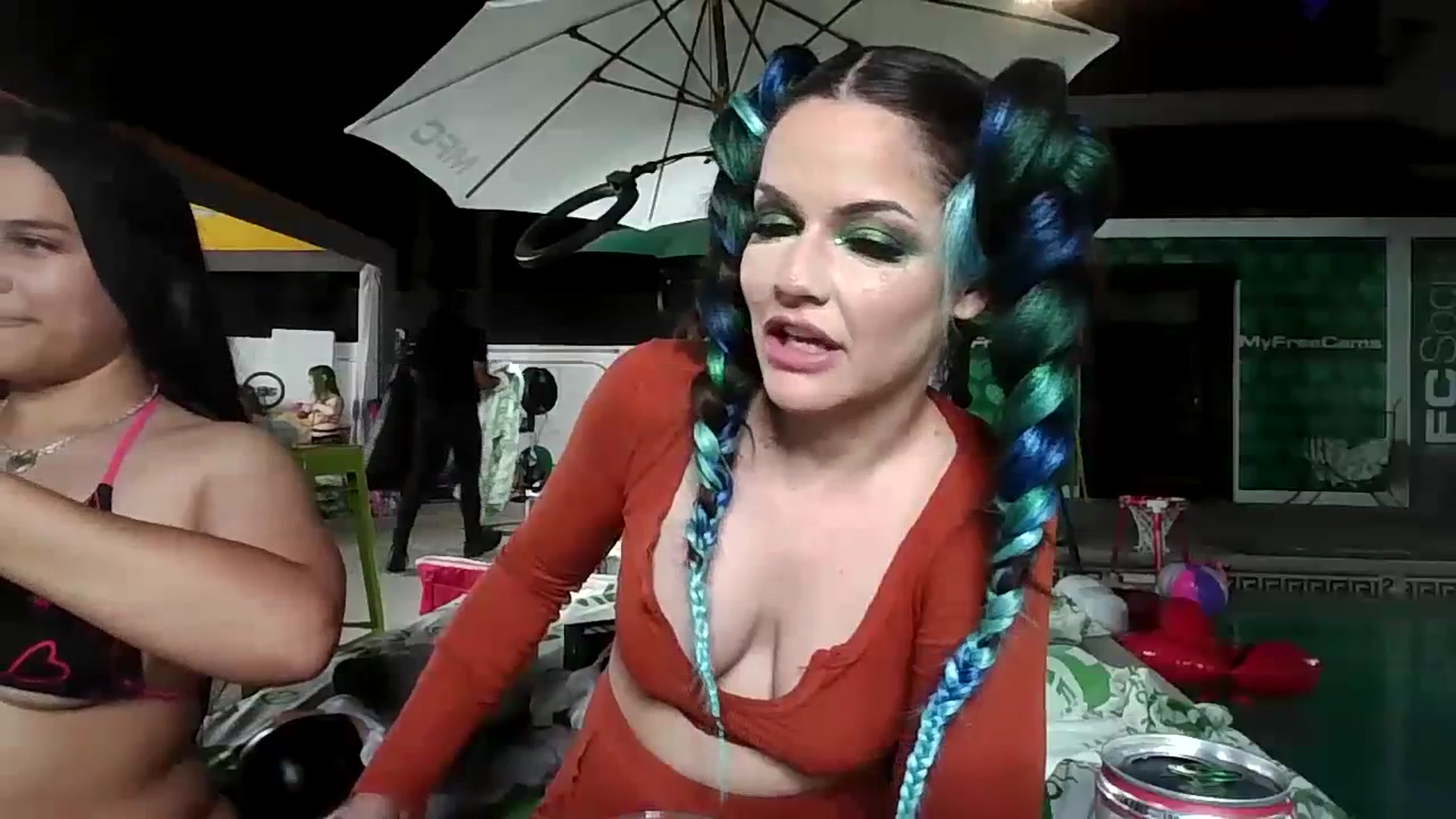 Gallery image thumbnail from KristieBish's myfreecams stream on, 05/24/2023, 07:52 image 9 of 20