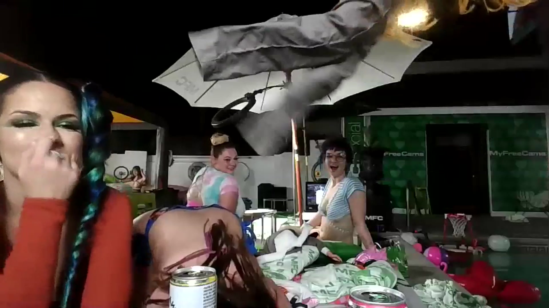 Gallery image thumbnail from KristieBish's myfreecams stream on, 05/24/2023, 07:52 image 12 of 20