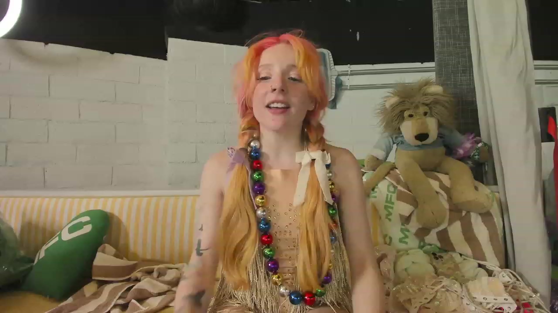 Gallery image thumbnail from KristieBish's myfreecams stream on, 05/25/2023, 05:57 image 11 of 20