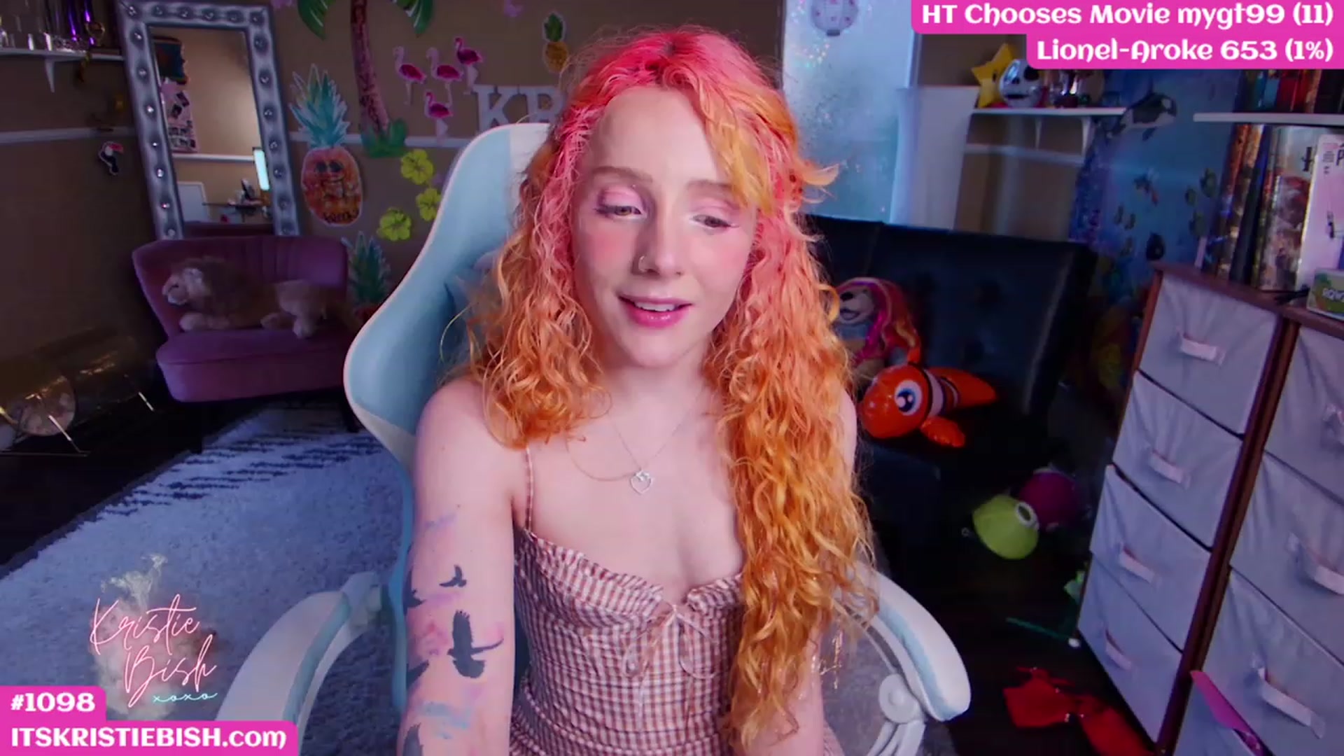 Gallery image thumbnail from KristieBish's myfreecams stream on, 06/02/2023, 02:57 image 11 of 20