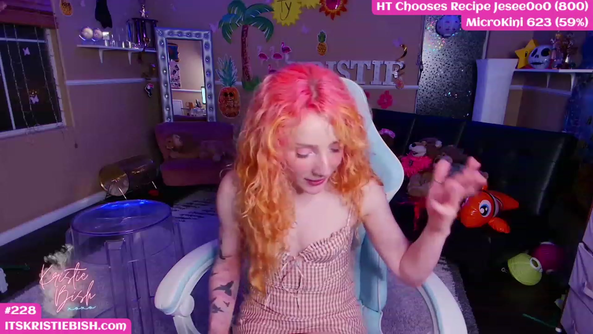 Gallery image thumbnail from KristieBish's myfreecams stream on, 06/02/2023, 07:03 image 6 of 20
