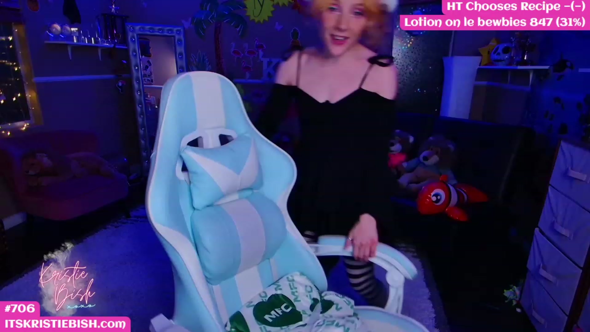 Gallery image thumbnail from KristieBish's myfreecams stream on, 06/09/2023, 04:54 image 1 of 20