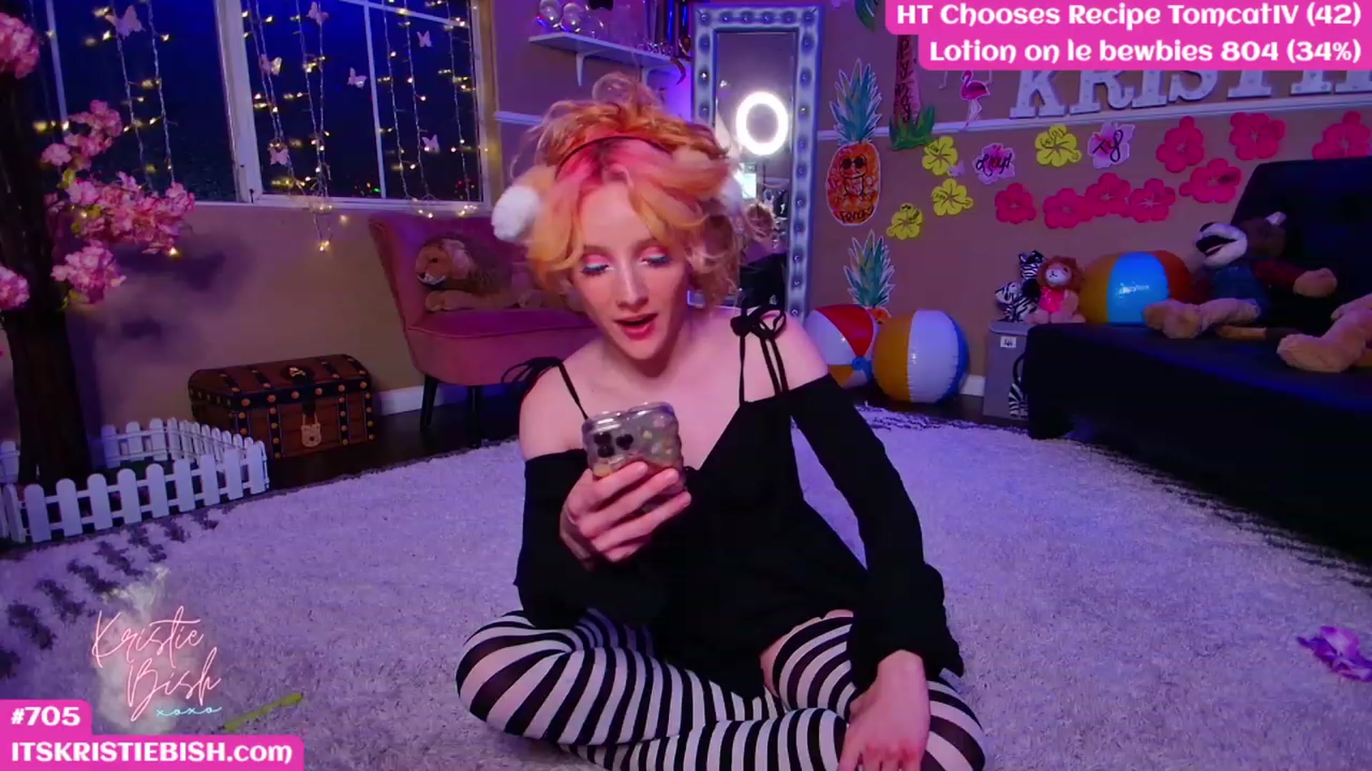 Gallery image thumbnail from KristieBish's myfreecams stream on, 06/09/2023, 04:54 image 4 of 20
