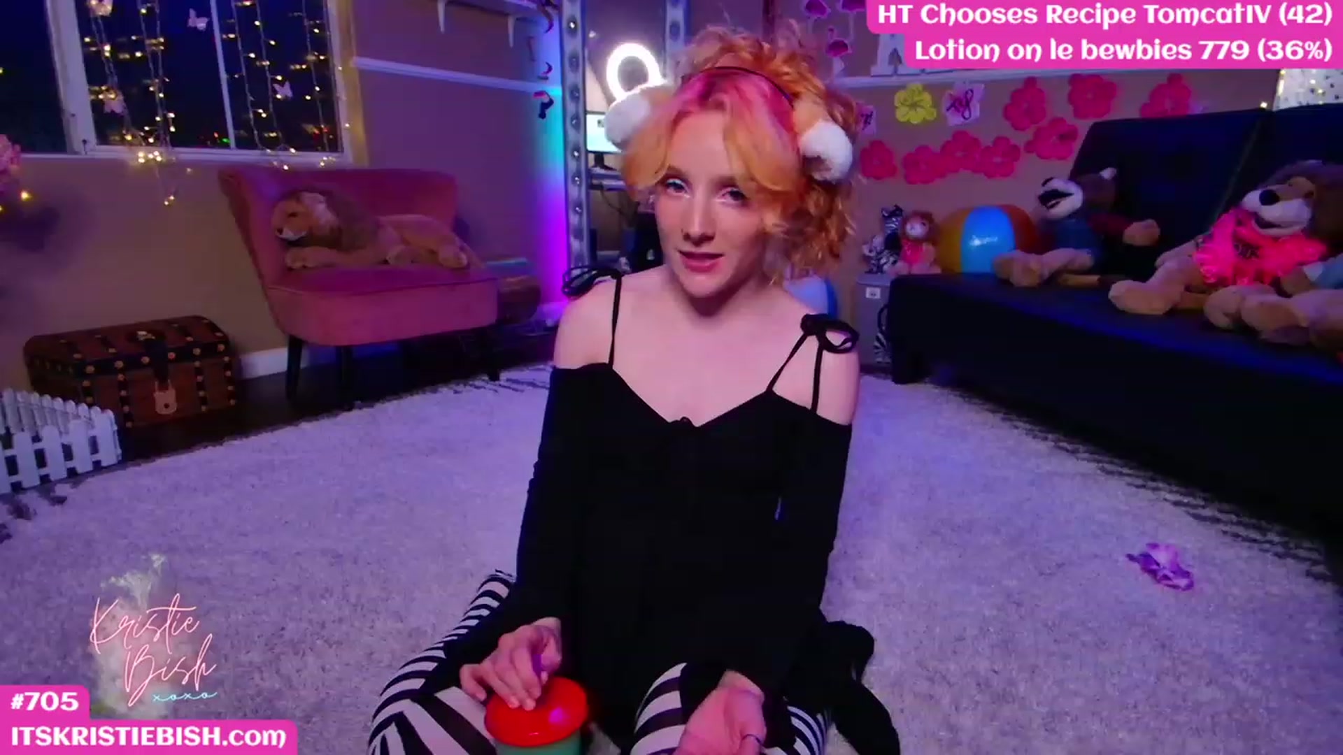 Gallery image thumbnail from KristieBish's myfreecams stream on, 06/09/2023, 04:54 image 6 of 20
