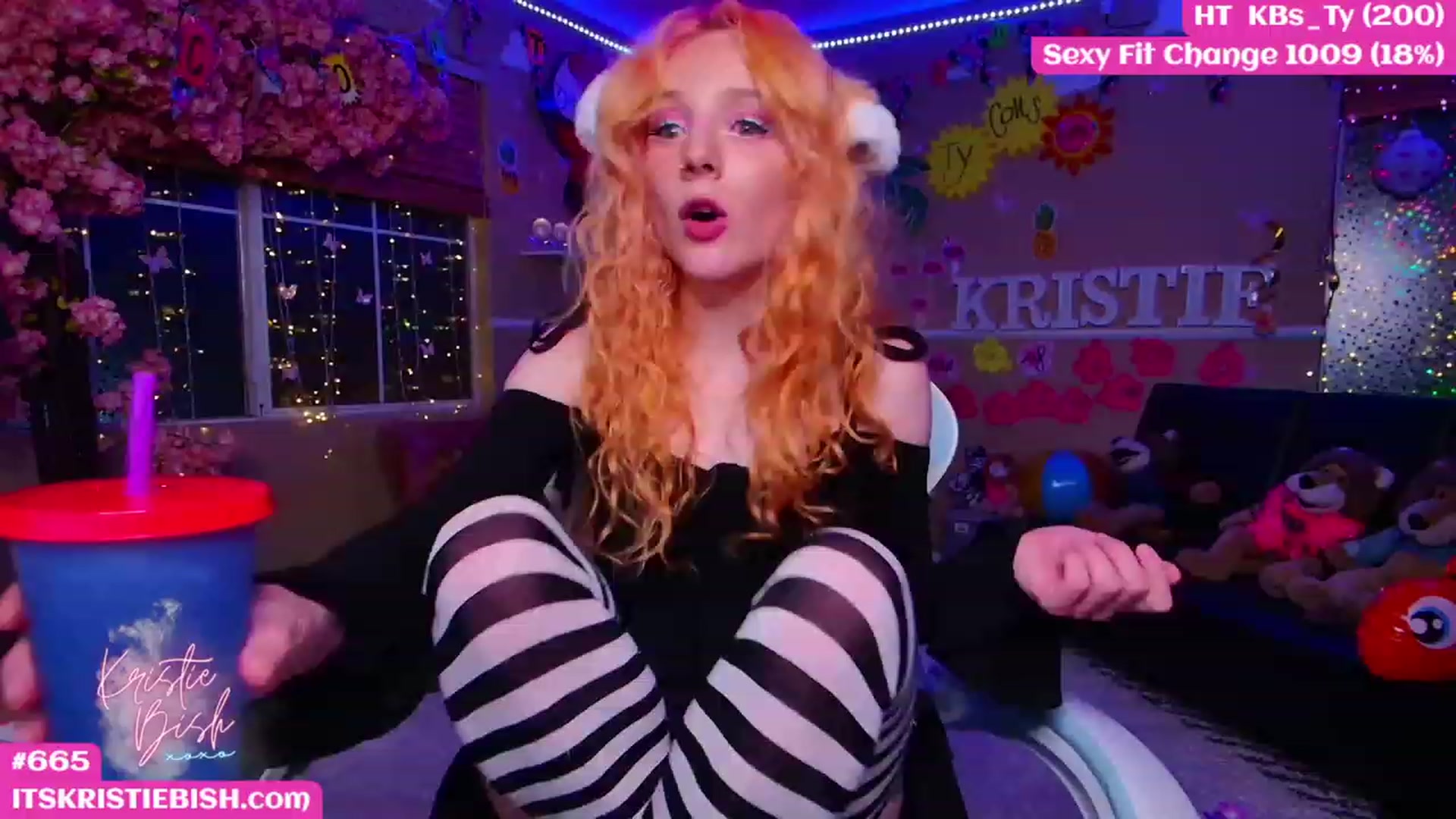 Gallery image thumbnail from KristieBish's myfreecams stream on, 06/09/2023, 07:32 image 1 of 20