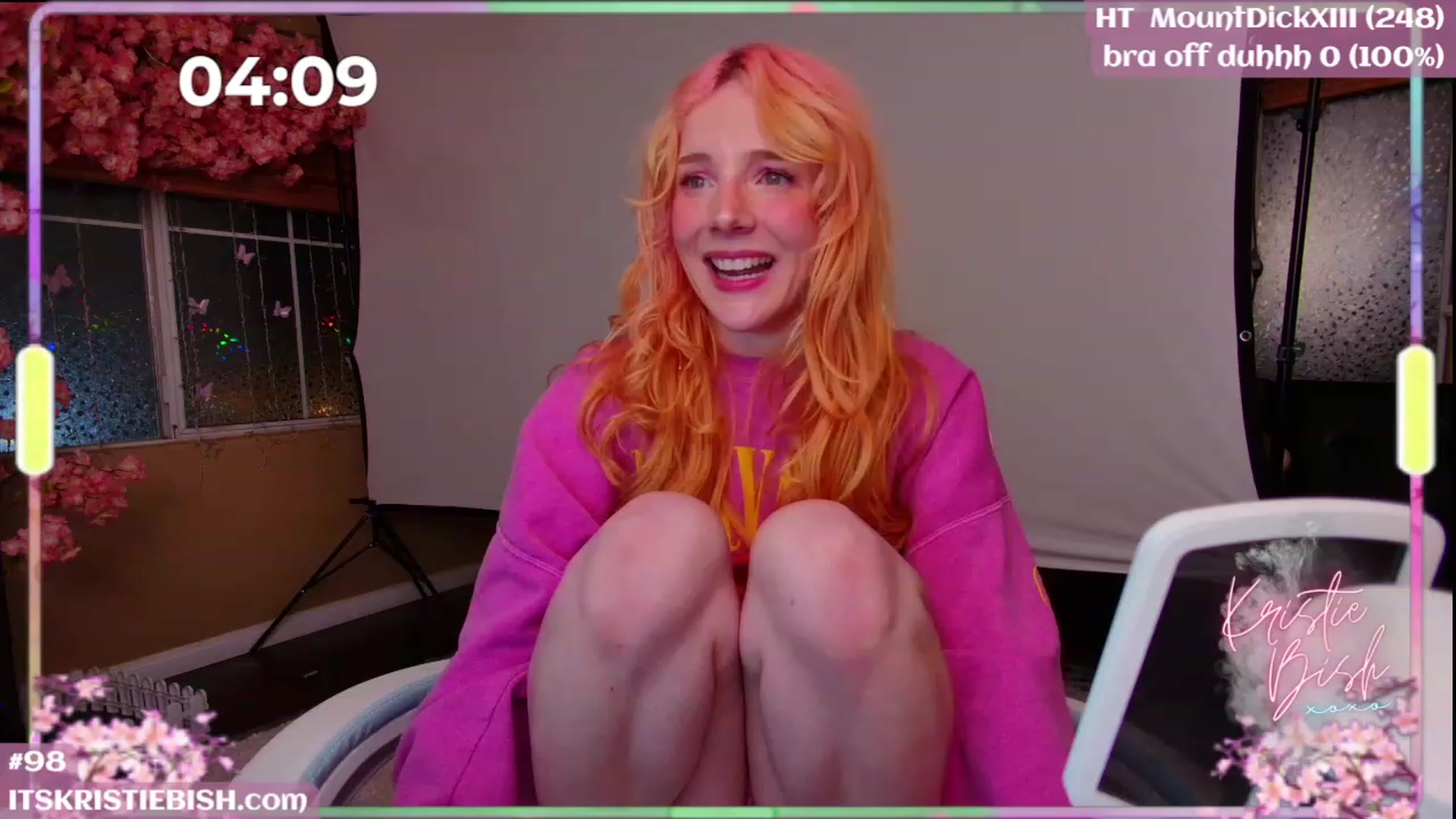 Gallery image thumbnail from KristieBish's myfreecams stream on, 06/20/2023, 04:35 image 4 of 20