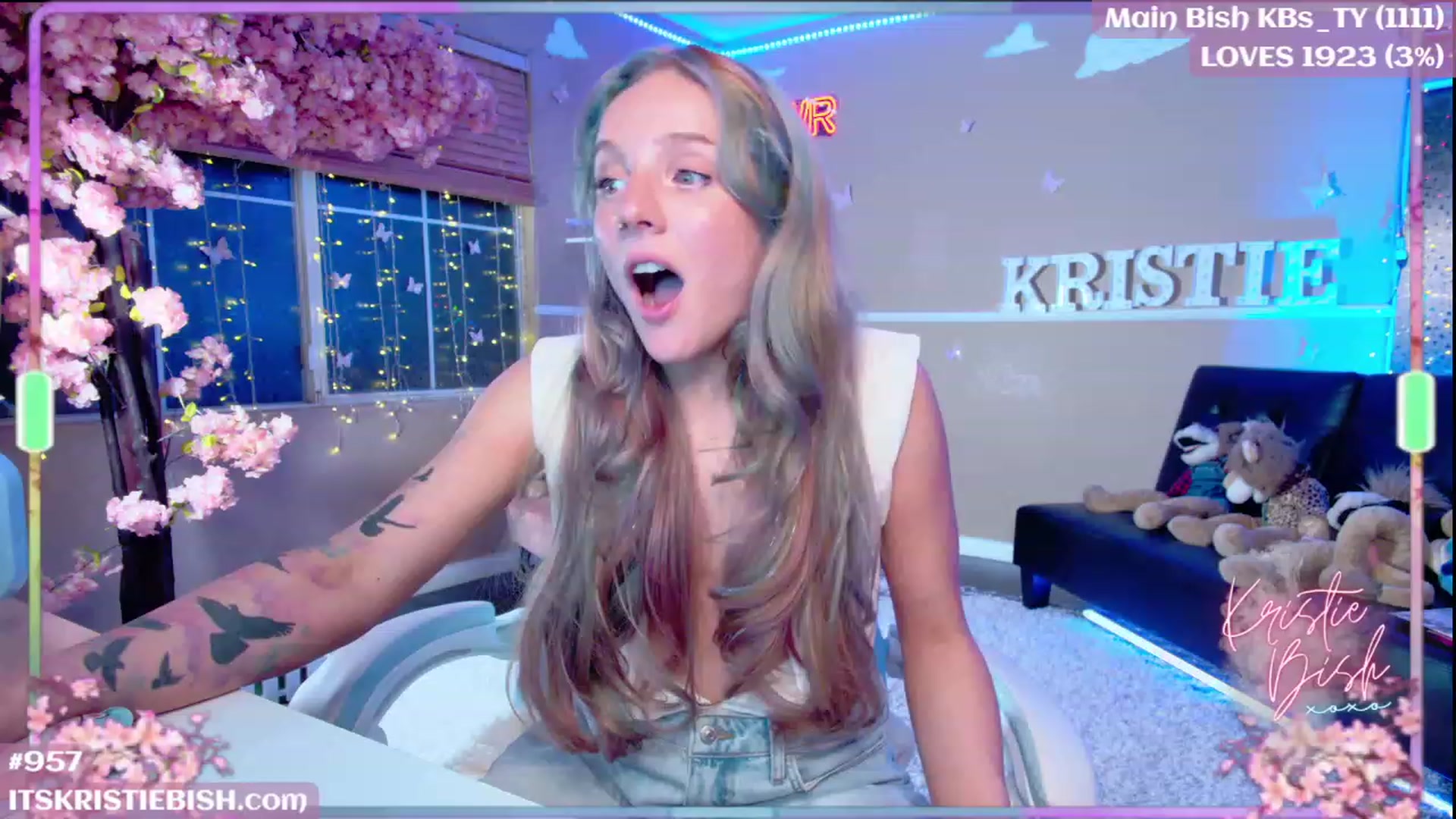 Gallery image thumbnail from KristieBish's myfreecams stream on, 07/12/2023, 07:23 image 18 of 20