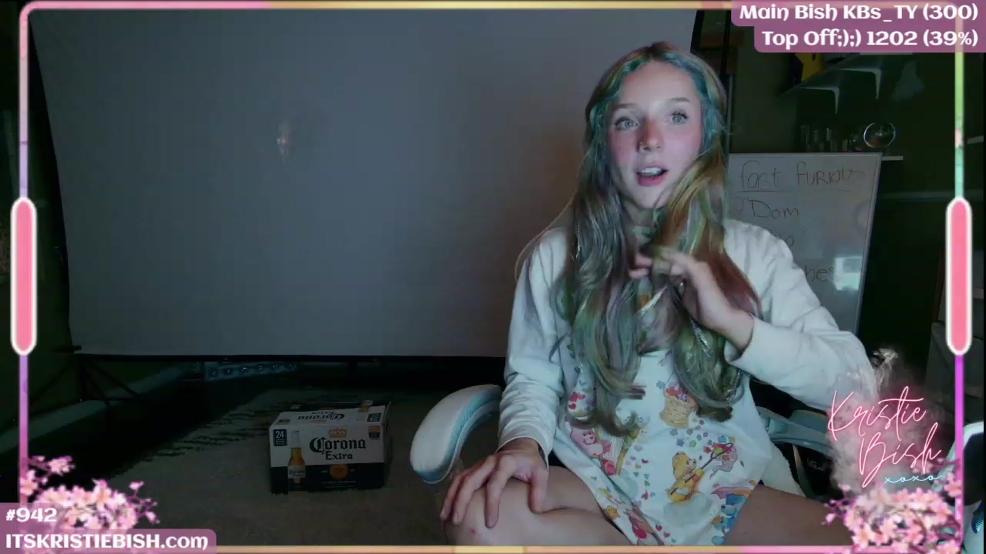 Gallery image thumbnail from KristieBish's myfreecams stream on, 07/13/2023, 07:00 image 9 of 20