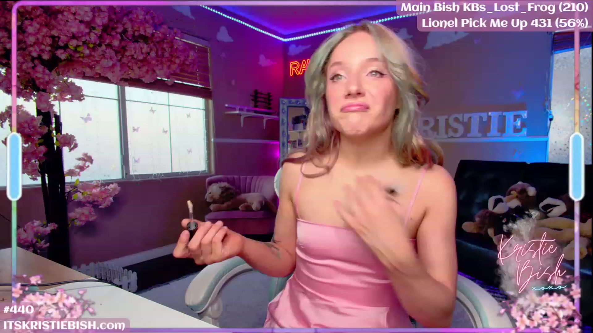 Gallery image thumbnail from KristieBish's myfreecams stream on, 07/22/2023, 03:50 image 2 of 20