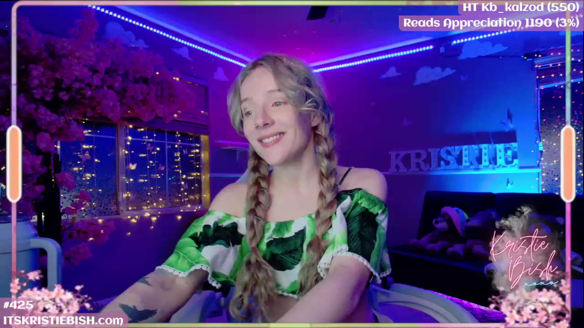 Gallery image thumbnail from KristieBish's myfreecams stream on, 08/01/2023, 05:43 image 16 of 20