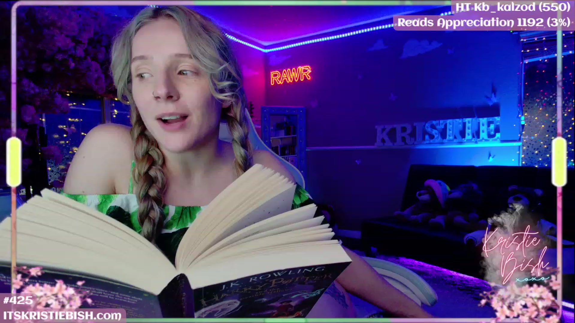 Gallery image thumbnail from KristieBish's myfreecams stream on, 08/01/2023, 05:43 image 9 of 20