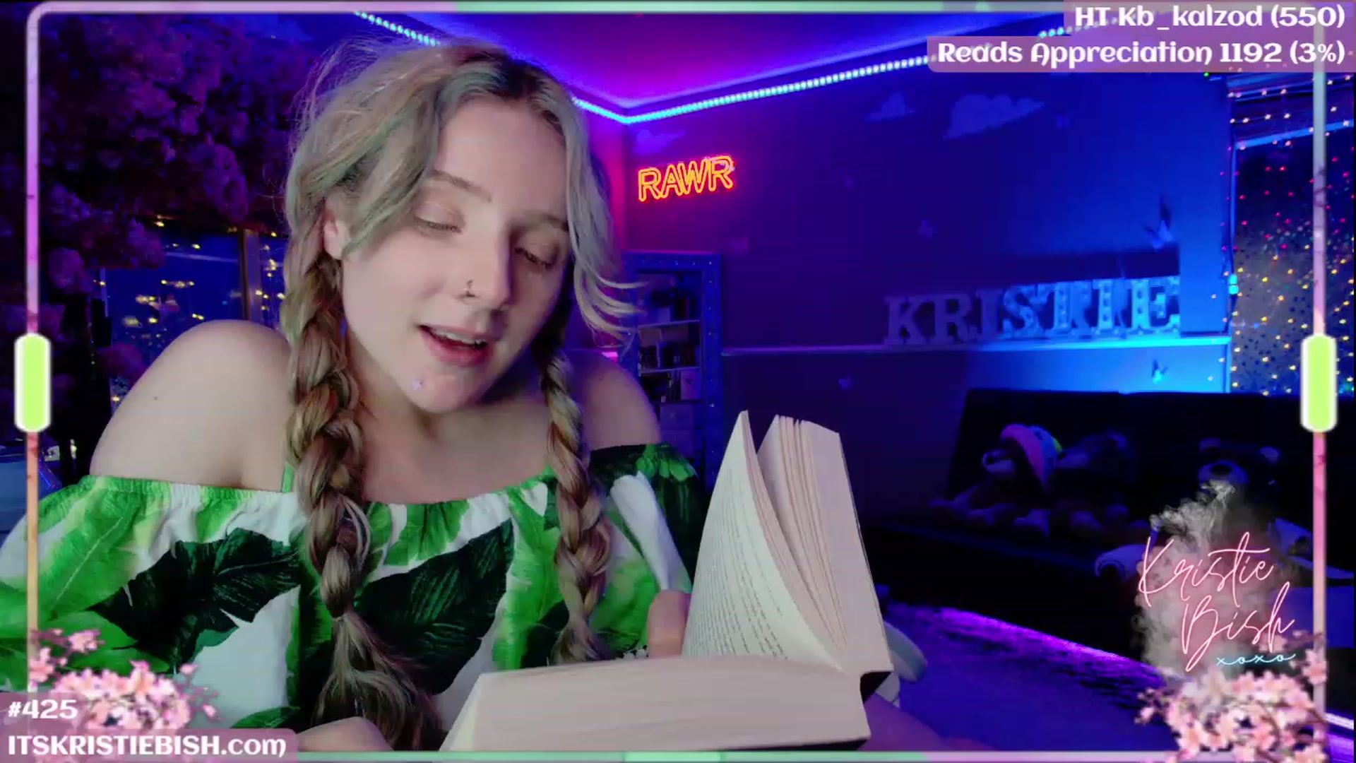 Gallery image thumbnail from KristieBish's myfreecams stream on, 08/01/2023, 05:43 image 12 of 20
