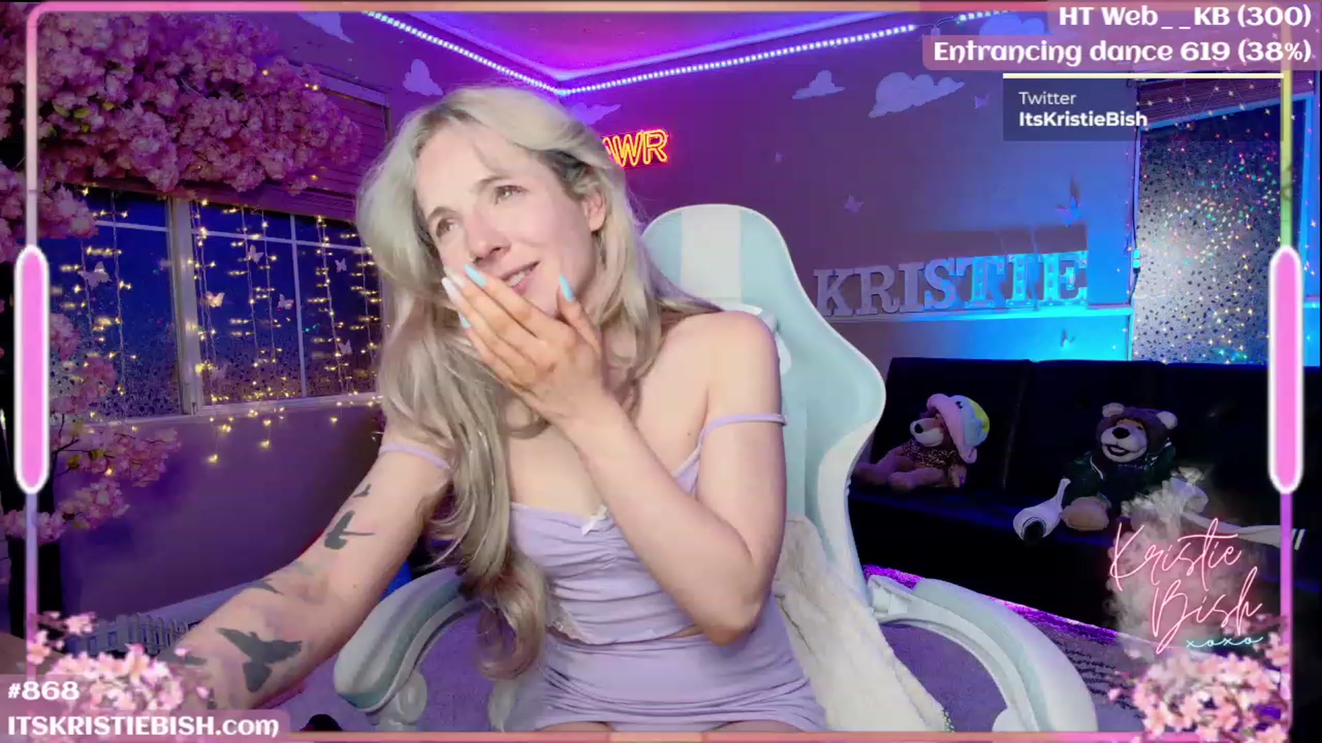 Gallery image thumbnail from KristieBish's myfreecams stream on, 08/03/2023, 04:45 image 19 of 20