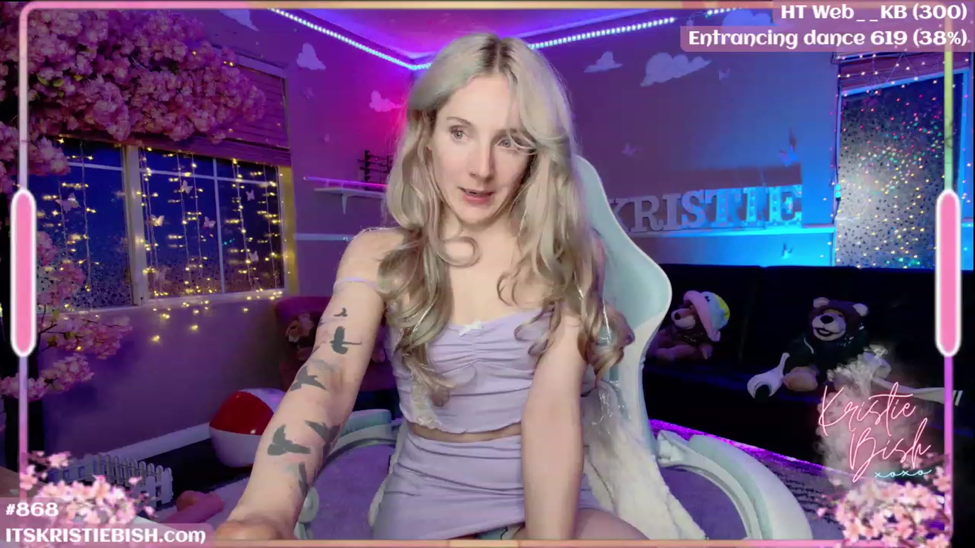 Gallery image thumbnail from KristieBish's myfreecams stream on, 08/03/2023, 04:45 image 20 of 20