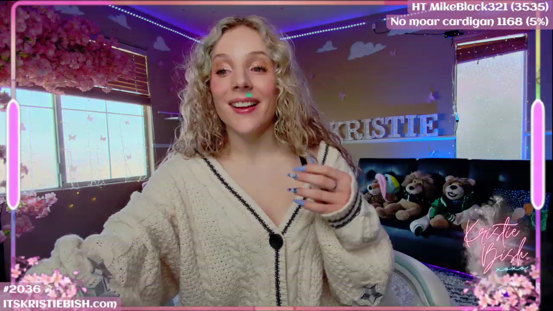 Gallery image thumbnail from KristieBish's myfreecams stream on, 08/12/2023, 02:32 image 10 of 20