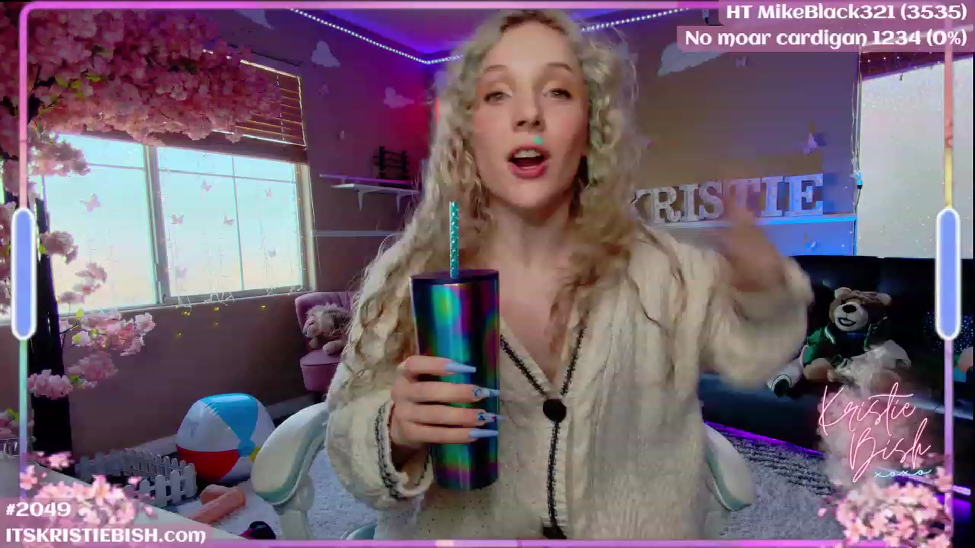 Gallery image thumbnail from KristieBish's myfreecams stream on, 08/12/2023, 02:32 image 9 of 20