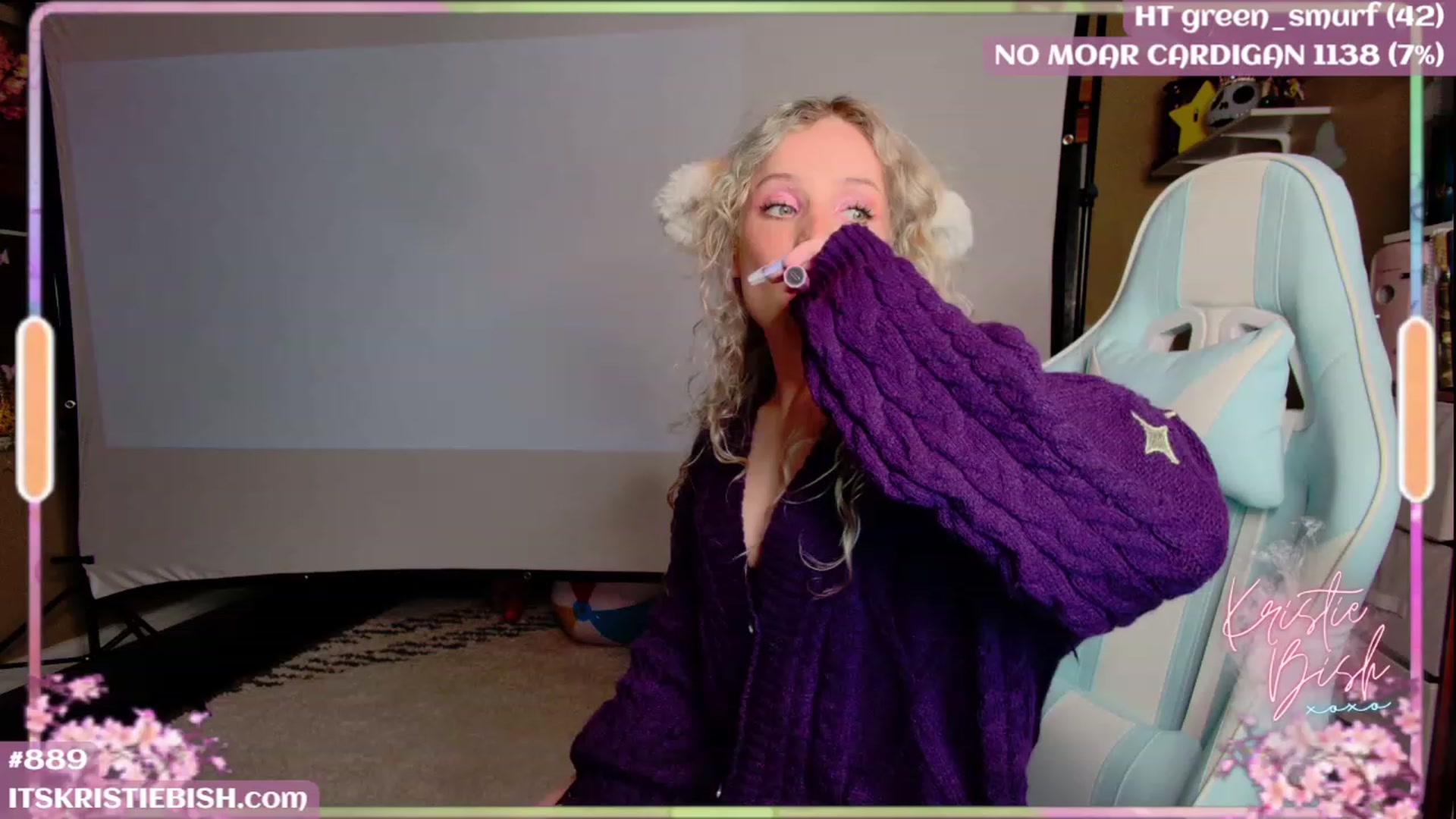 Gallery image thumbnail from KristieBish's myfreecams stream on, 08/13/2023, 06:58 image 4 of 20