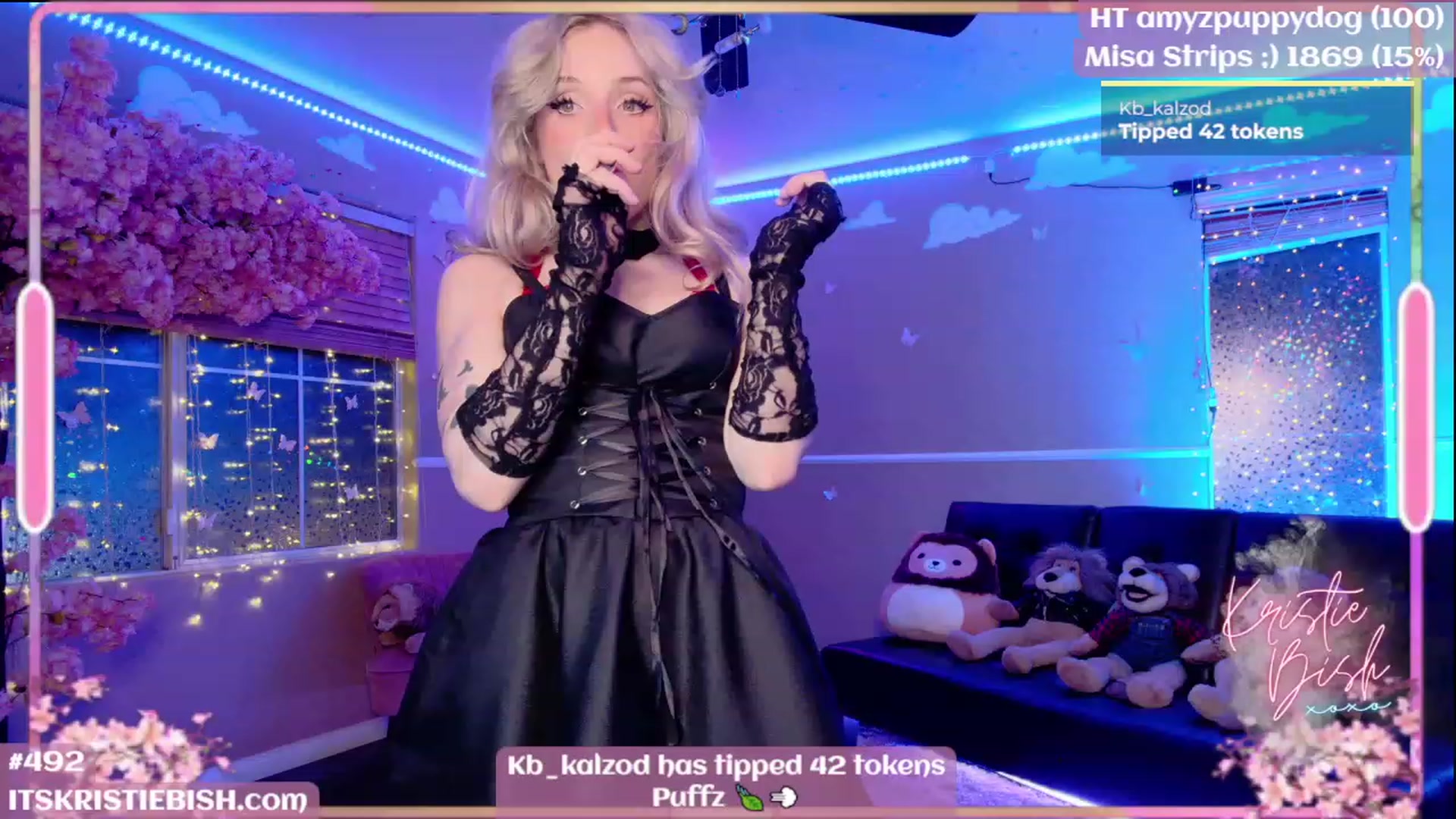 Gallery image thumbnail from KristieBish's myfreecams stream on, 08/16/2023, 03:31 image 19 of 20