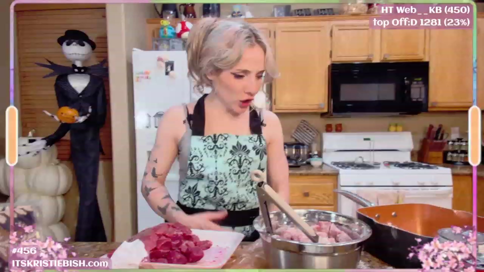 Gallery image thumbnail from KristieBish's myfreecams stream on, 08/17/2023, 07:20 image 15 of 20