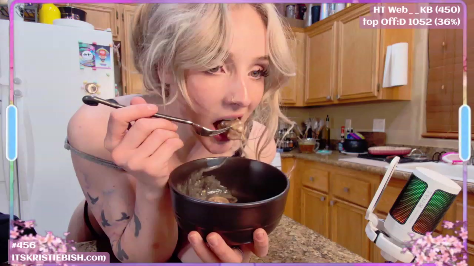 Gallery image thumbnail from KristieBish's myfreecams stream on, 08/17/2023, 07:20 image 20 of 20