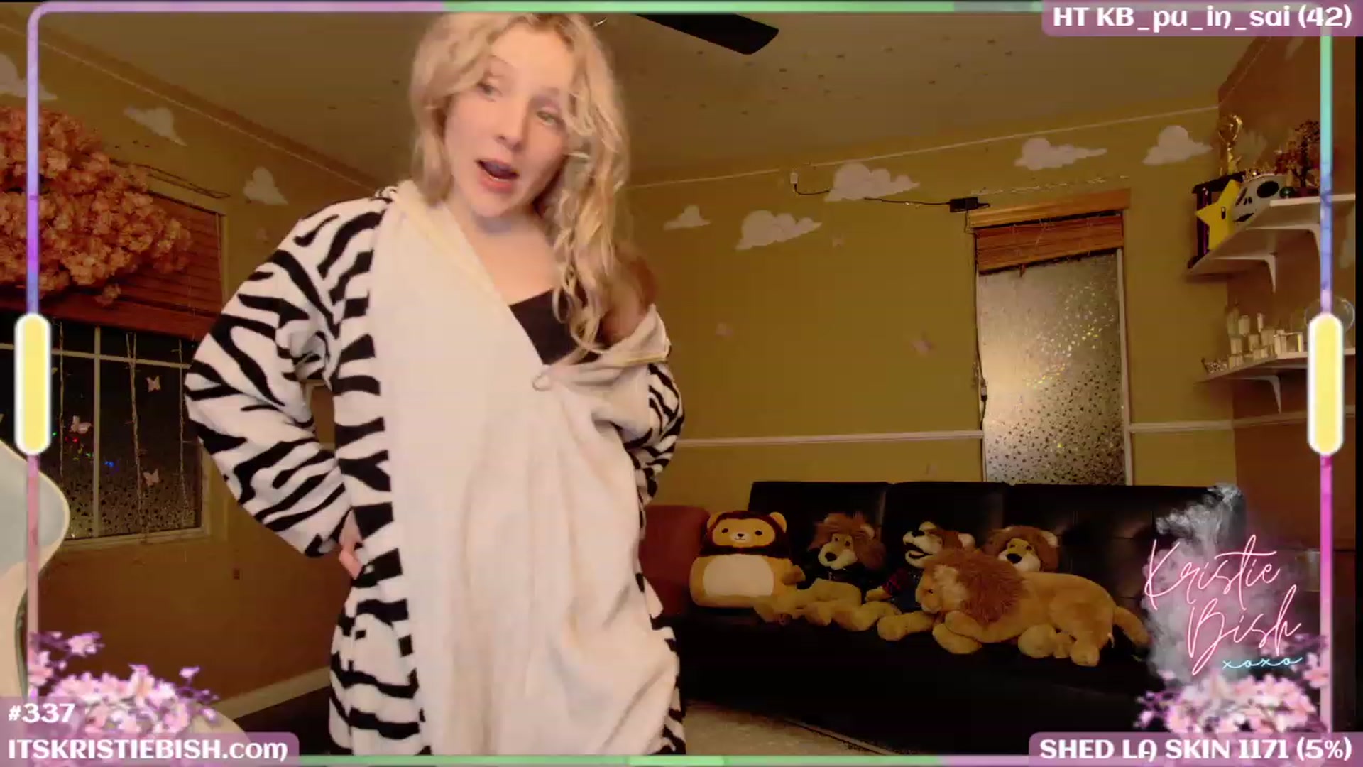 Gallery image thumbnail from KristieBish's myfreecams stream on, 08/21/2023, 04:31 image 10 of 20