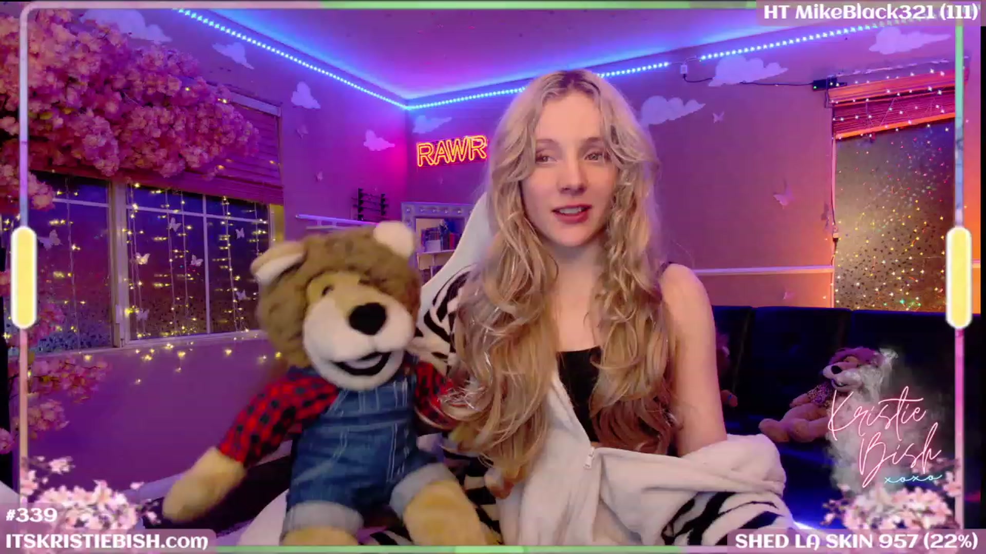 Gallery image thumbnail from KristieBish's myfreecams stream on, 08/21/2023, 04:31 image 14 of 20