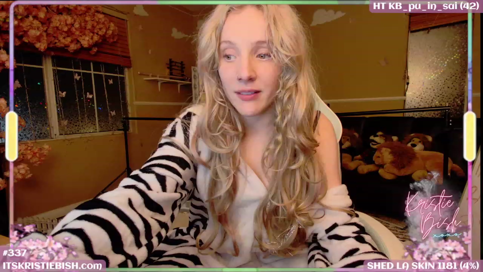 Gallery image thumbnail from KristieBish's myfreecams stream on, 08/21/2023, 04:31 image 6 of 20