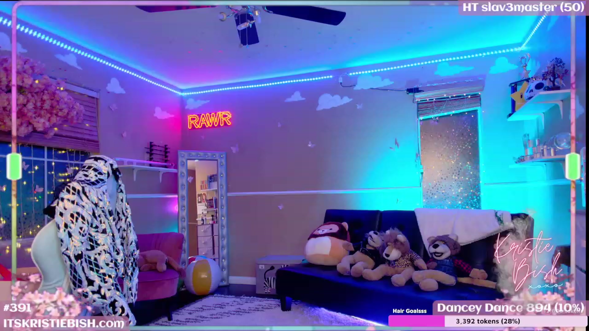 Gallery image thumbnail from KristieBish's myfreecams stream on, 08/31/2023, 06:35 image 6 of 20