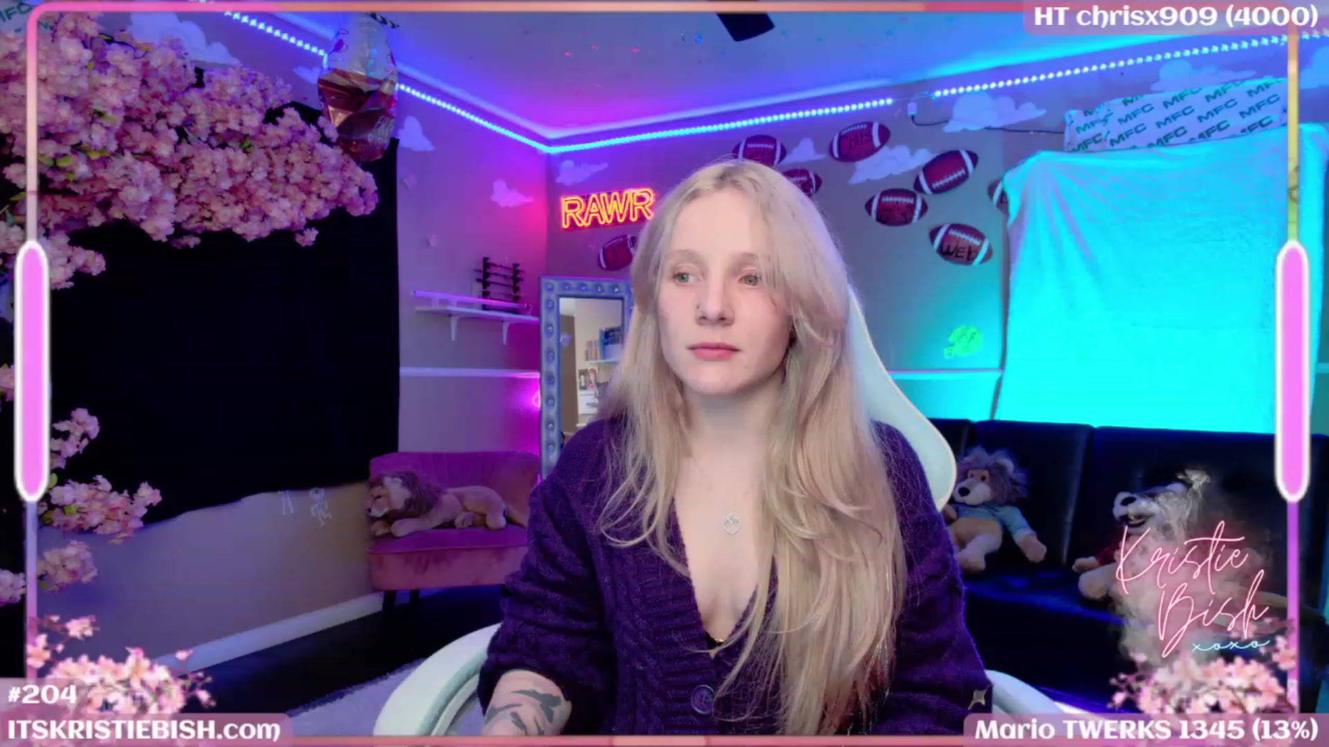 Gallery image thumbnail from KristieBish's myfreecams stream on, 09/14/2023, 06:43 image 2 of 20