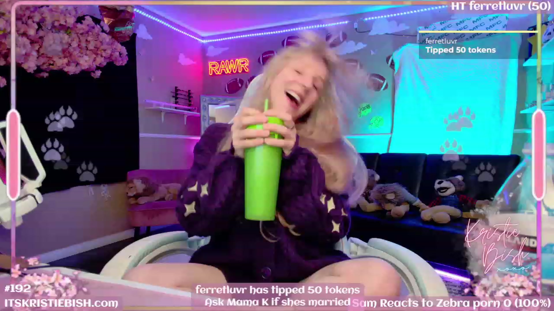 Gallery image thumbnail from KristieBish's myfreecams stream on, 09/14/2023, 07:36 image 10 of 20