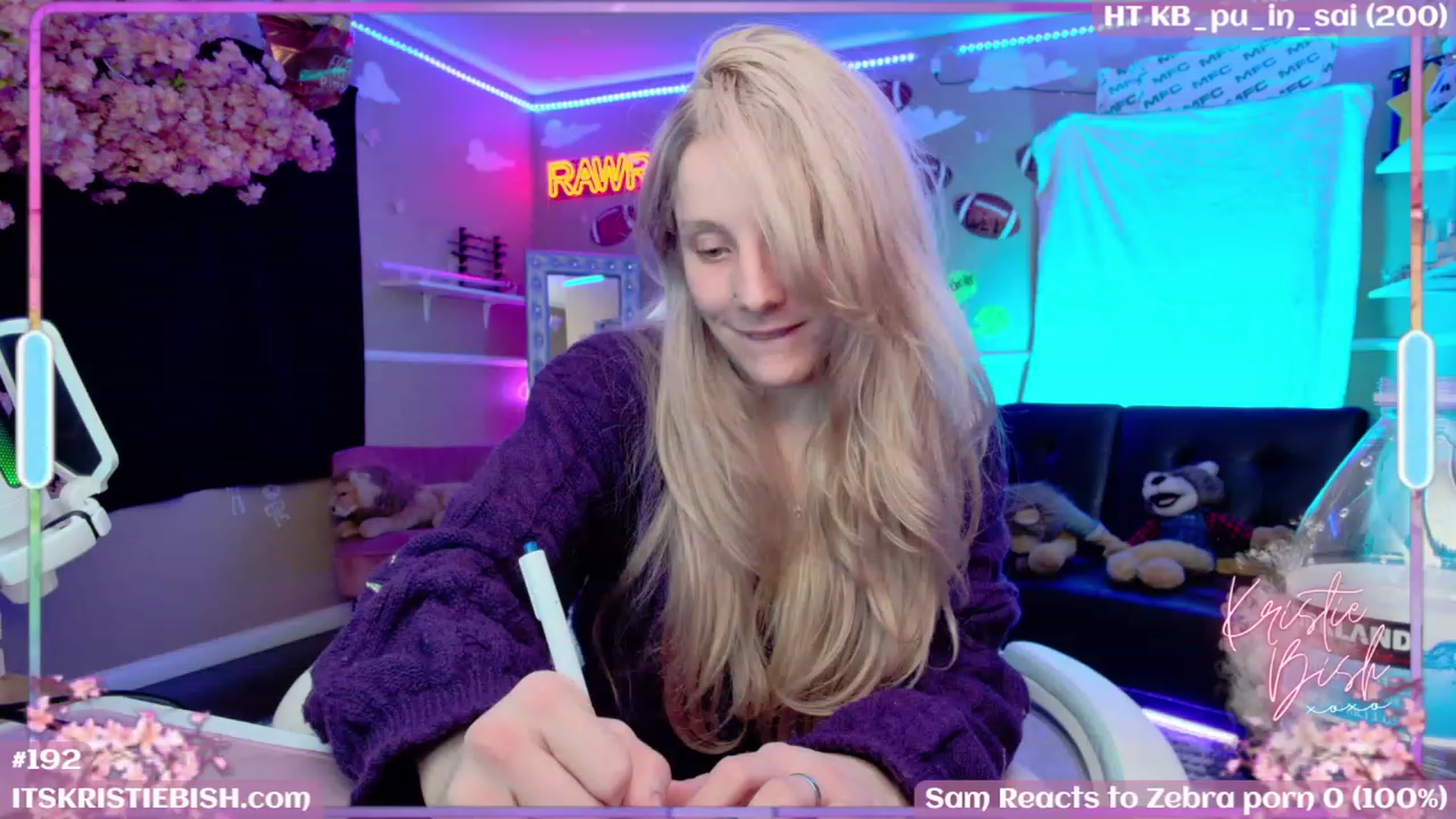 Gallery image thumbnail from KristieBish's myfreecams stream on, 09/14/2023, 07:36 image 12 of 20