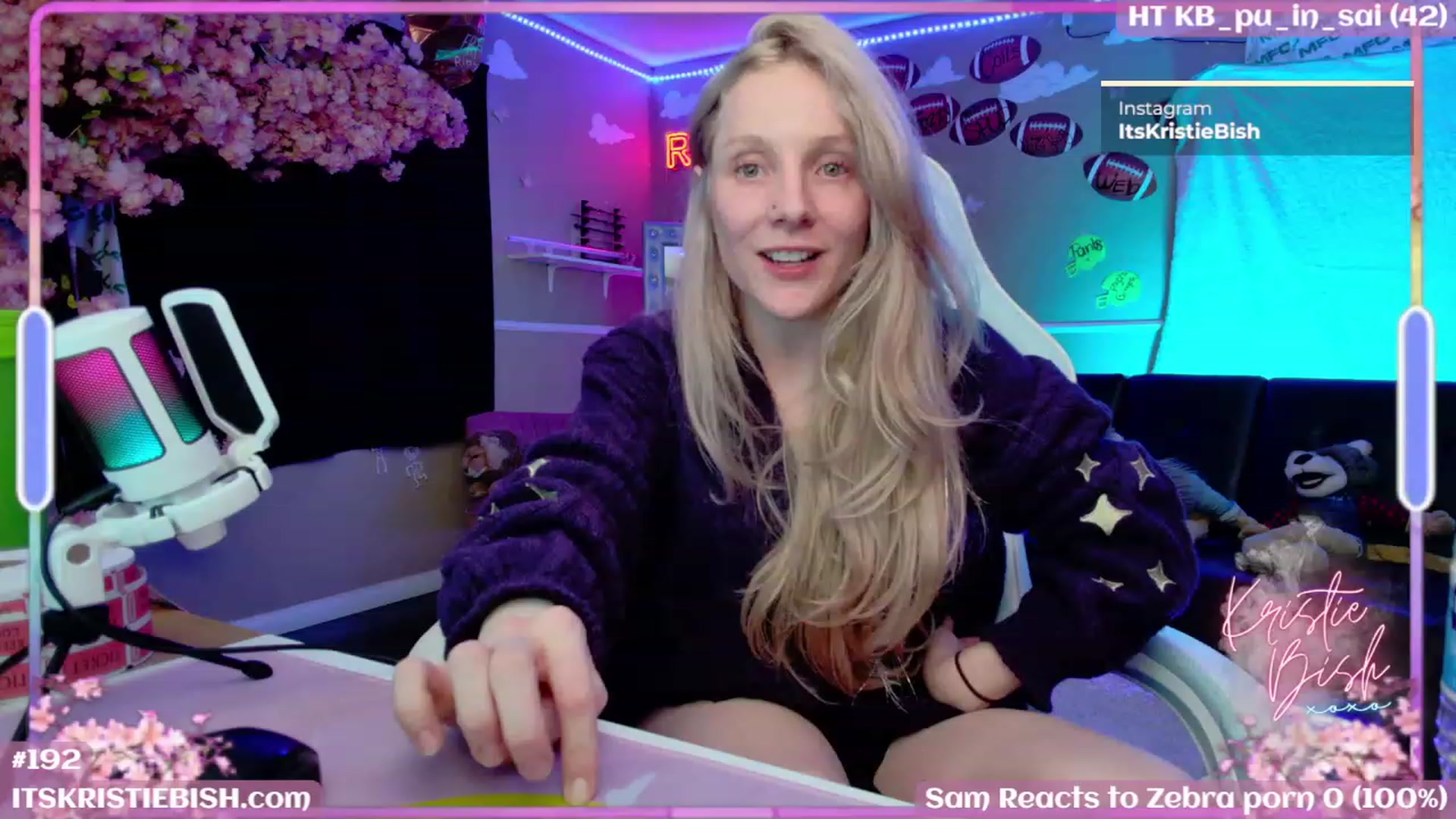 Gallery image thumbnail from KristieBish's myfreecams stream on, 09/14/2023, 07:36 image 9 of 20