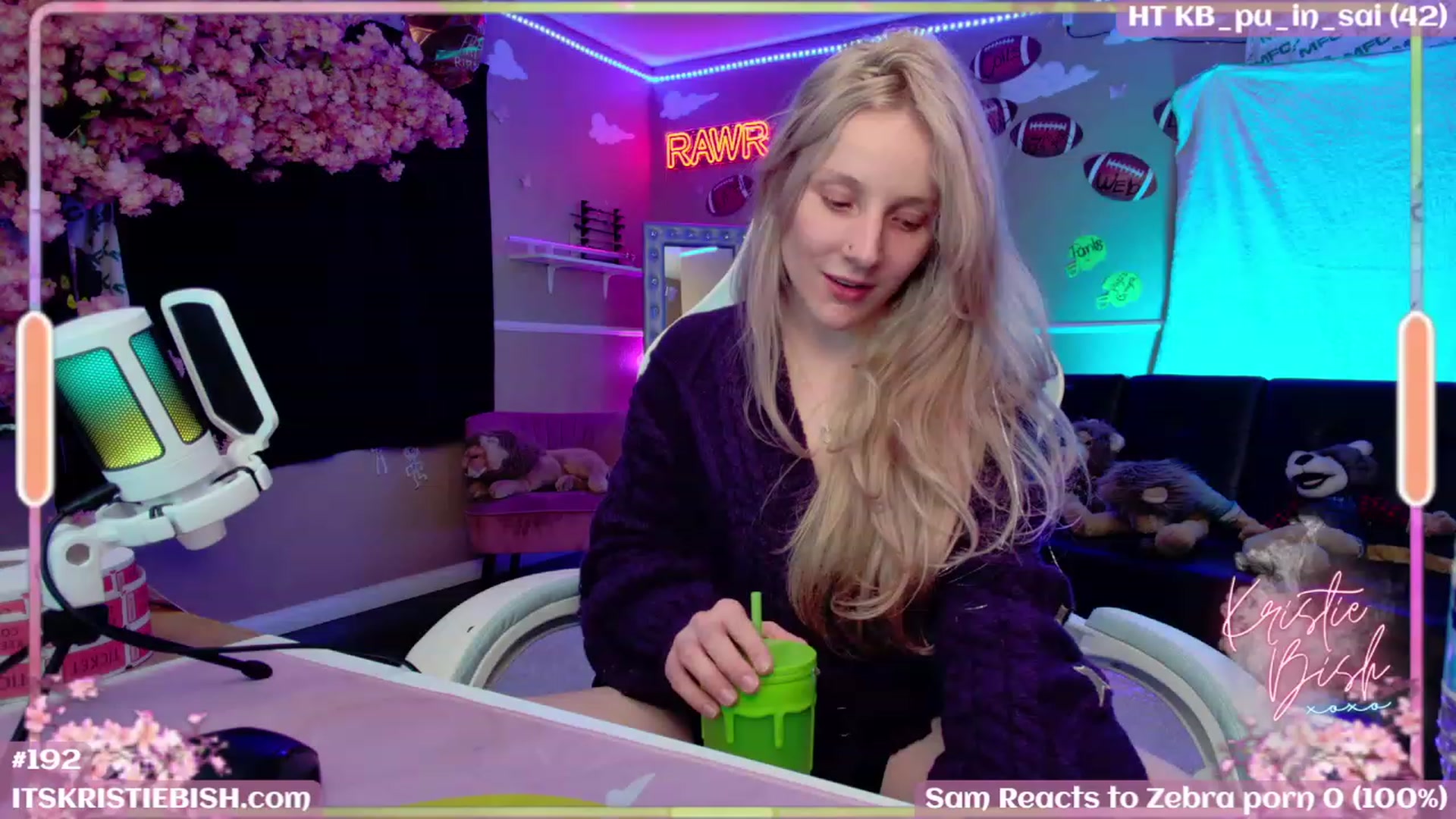Gallery image thumbnail from KristieBish's myfreecams stream on, 09/14/2023, 07:36 image 7 of 20