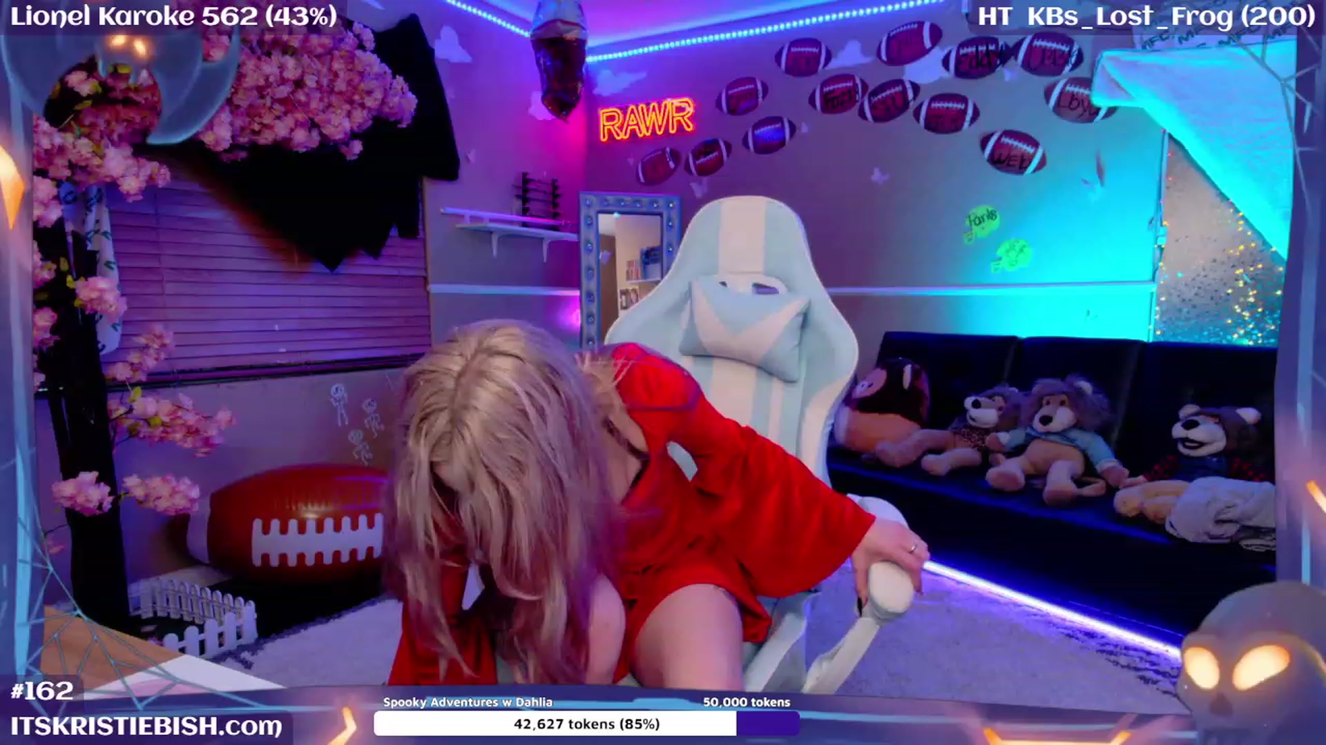 Gallery image thumbnail from KristieBish's myfreecams stream on, 09/17/2023, 06:00 image 1 of 20