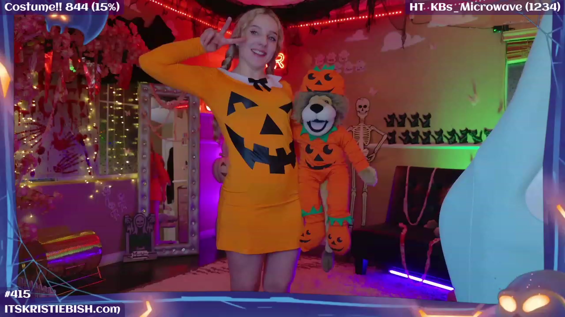 Gallery image thumbnail from KristieBish's myfreecams stream on, 10/08/2023, 04:28 image 16 of 20