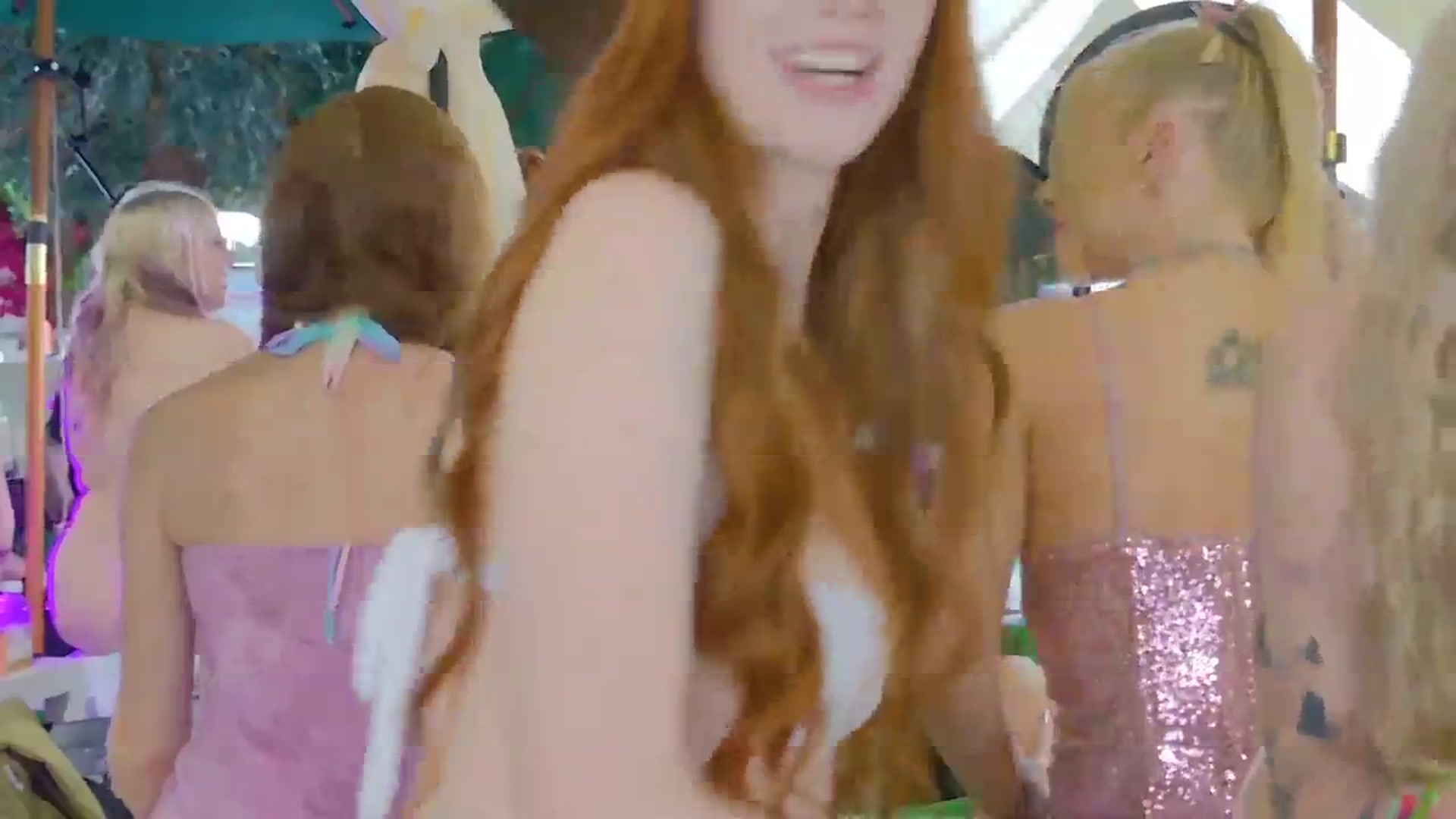 Gallery image thumbnail from KristieBish's myfreecams stream on, 10/11/2023, 07:18 image 3 of 20