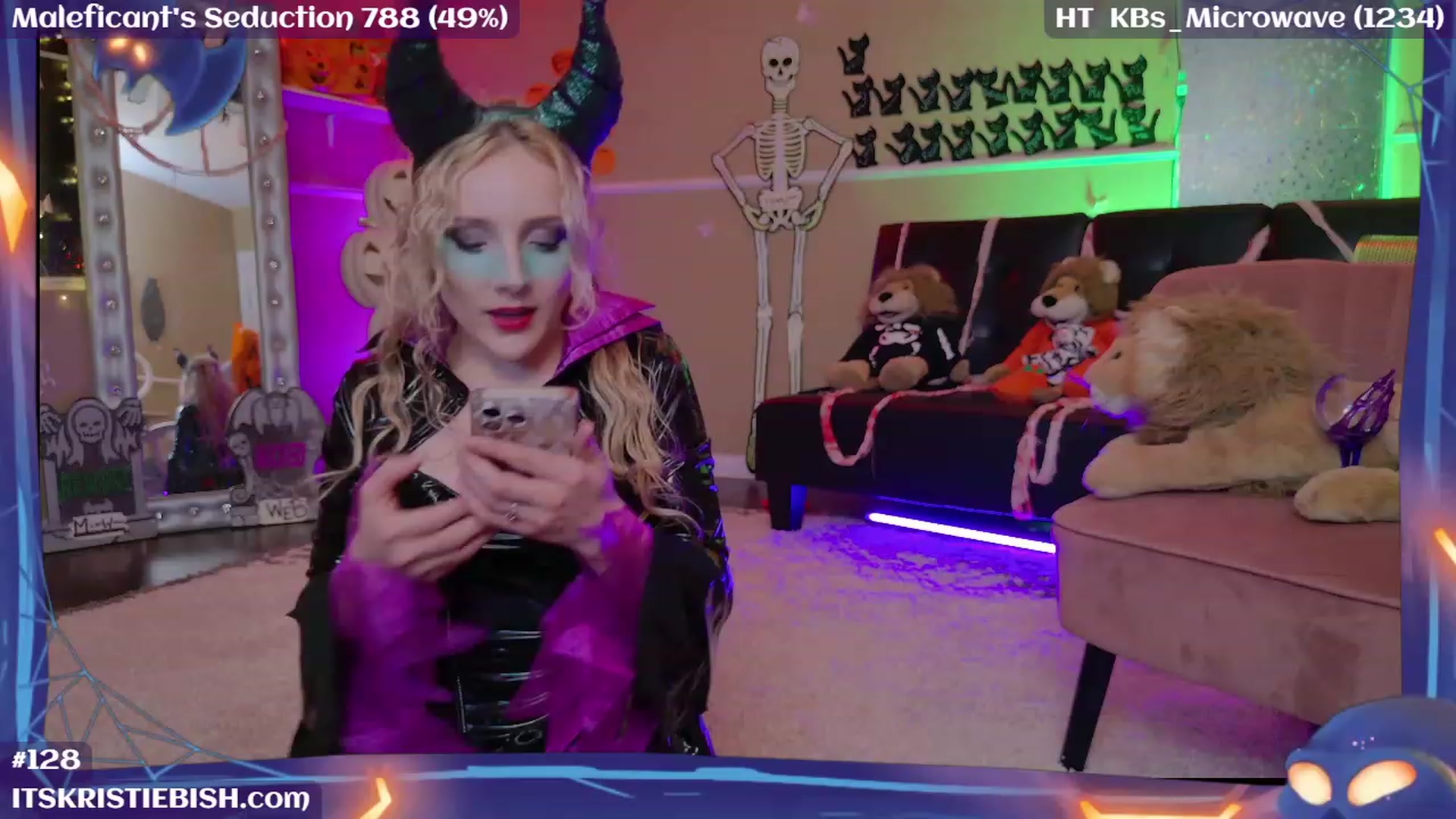 Gallery image thumbnail from KristieBish's myfreecams stream on, 10/16/2023, 05:56 image 11 of 20