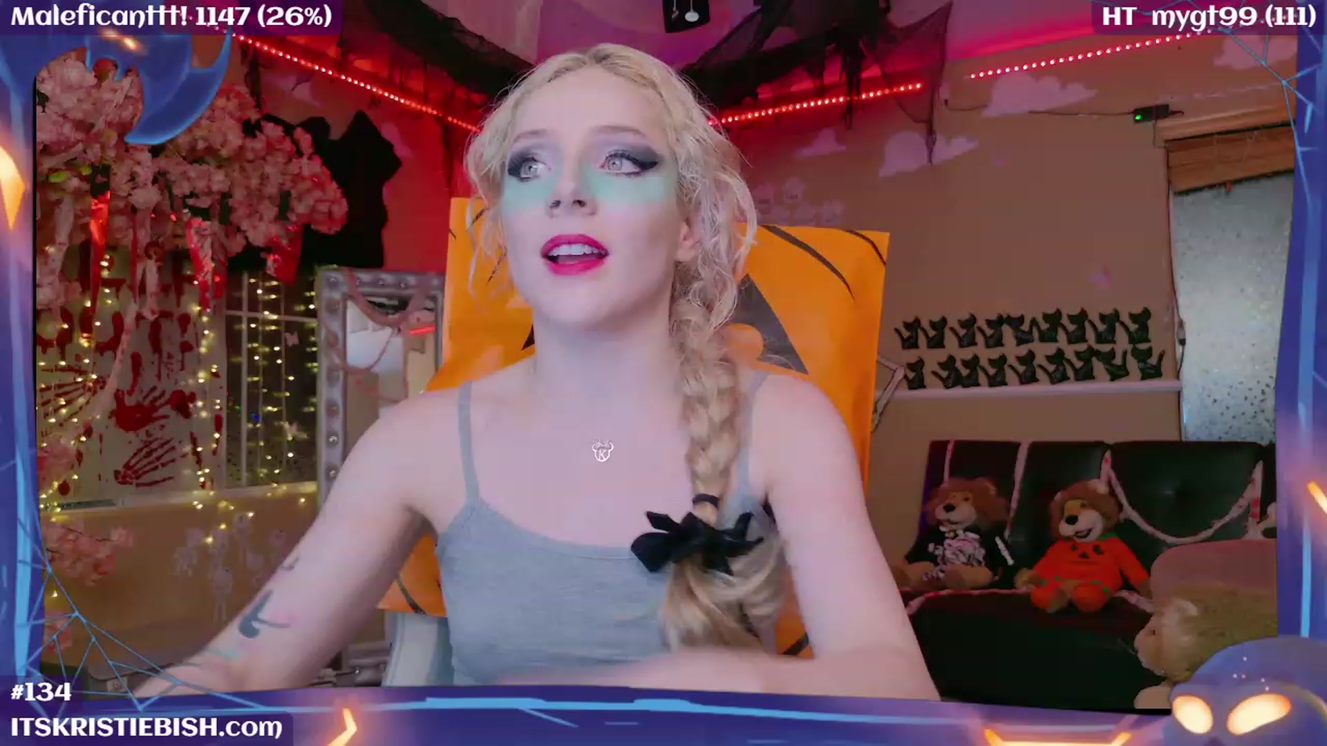 Gallery image thumbnail from KristieBish's myfreecams stream on, 10/16/2023, 05:56 image 6 of 20