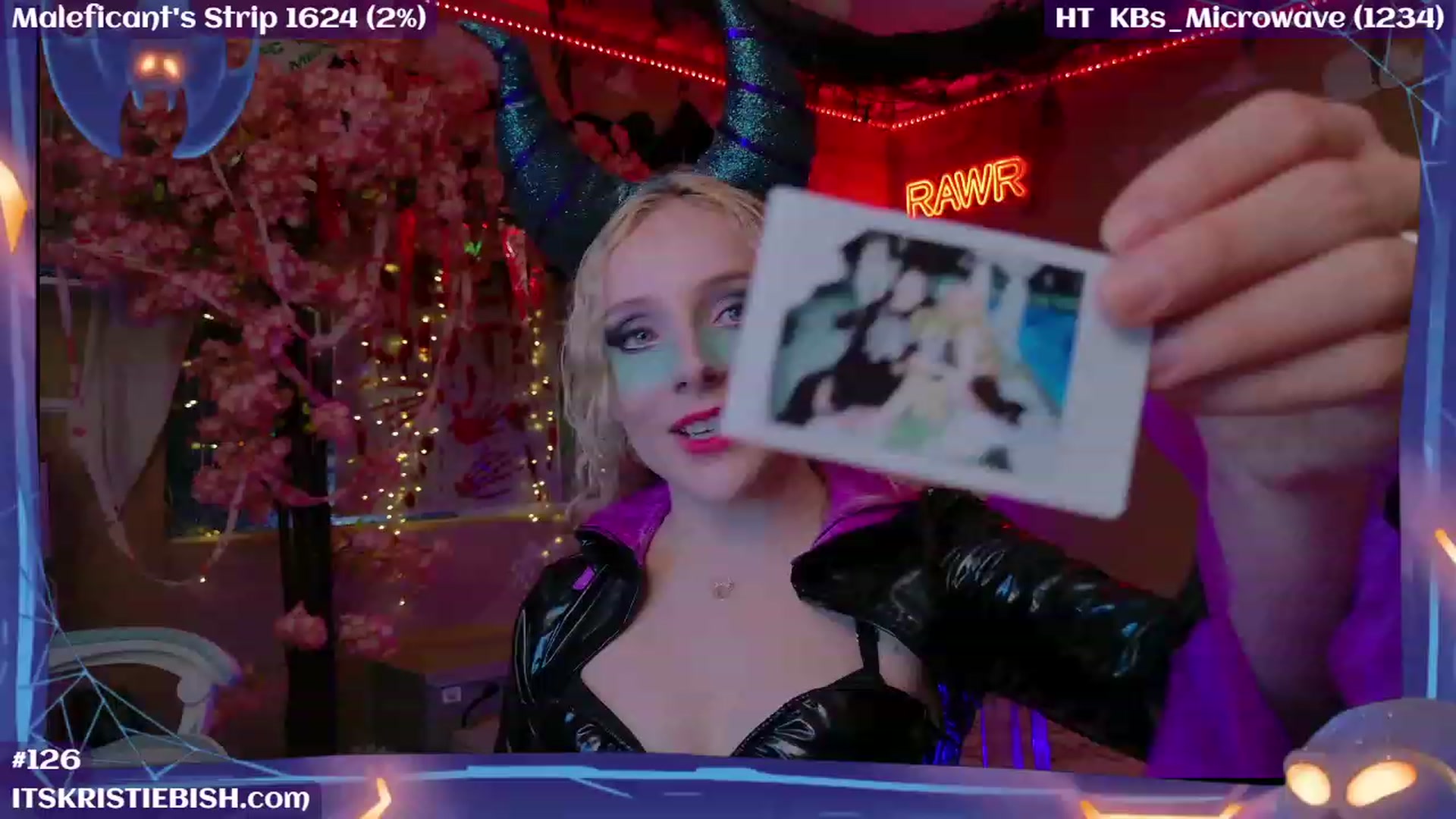 Gallery image thumbnail from KristieBish's myfreecams stream on, 10/16/2023, 05:56 image 18 of 20