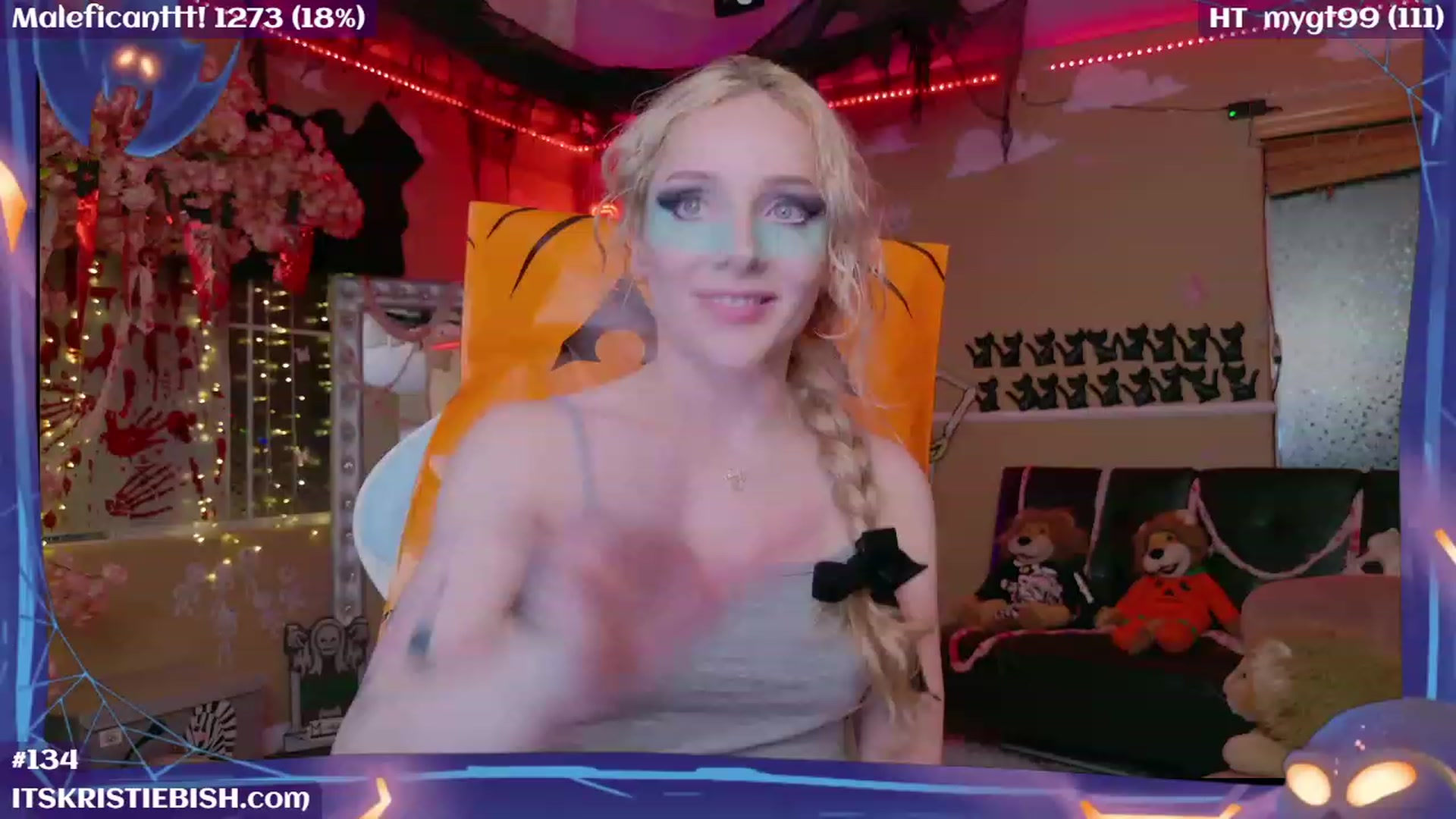 Gallery image thumbnail from KristieBish's myfreecams stream on, 10/16/2023, 05:56 image 5 of 20