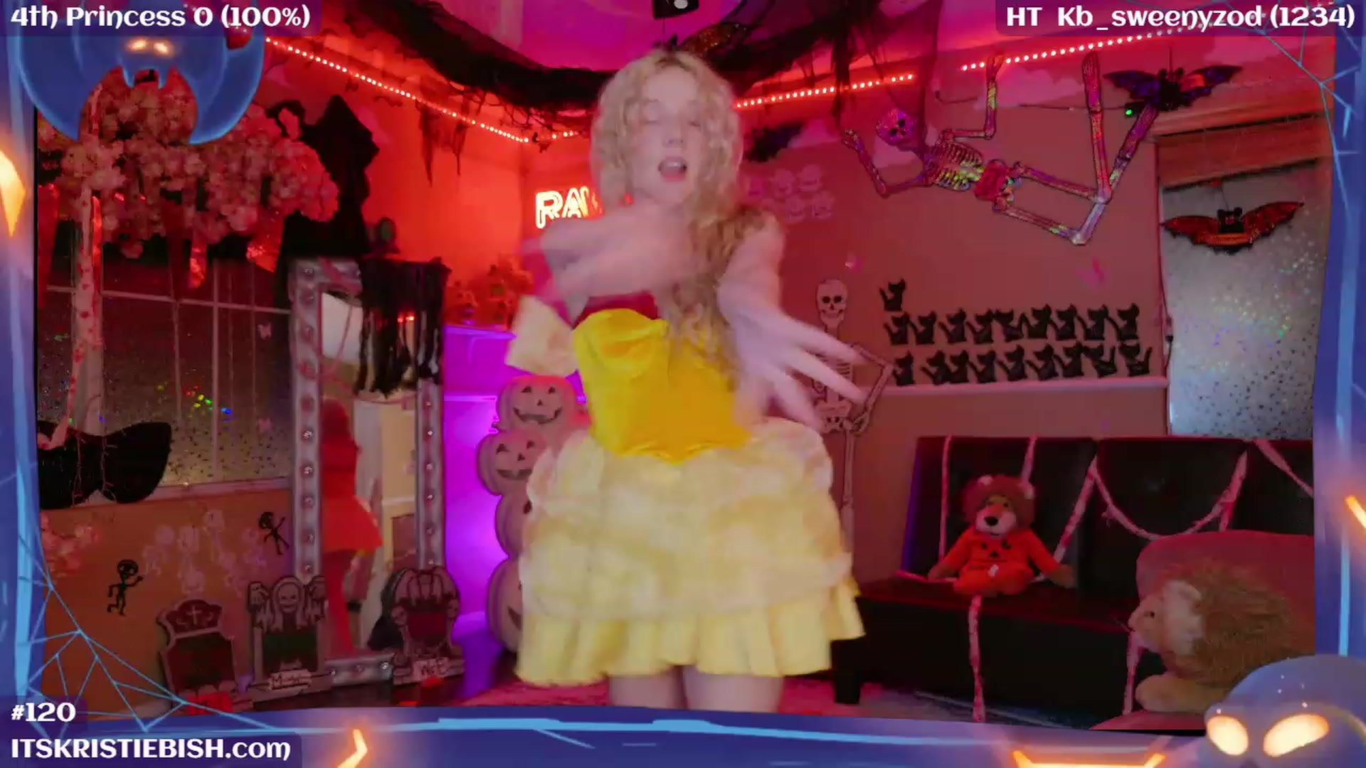 Gallery image thumbnail from KristieBish's myfreecams stream on, 10/19/2023, 06:08 image 16 of 20