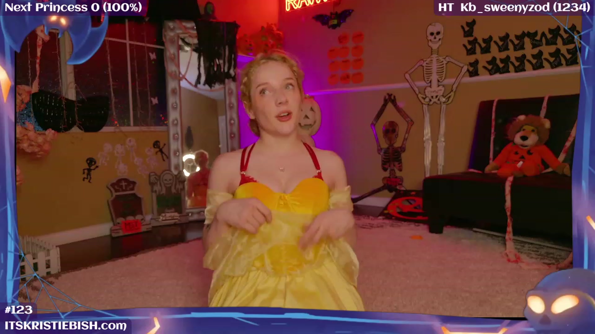 Gallery image thumbnail from KristieBish's myfreecams stream on, 10/19/2023, 06:08 image 9 of 20