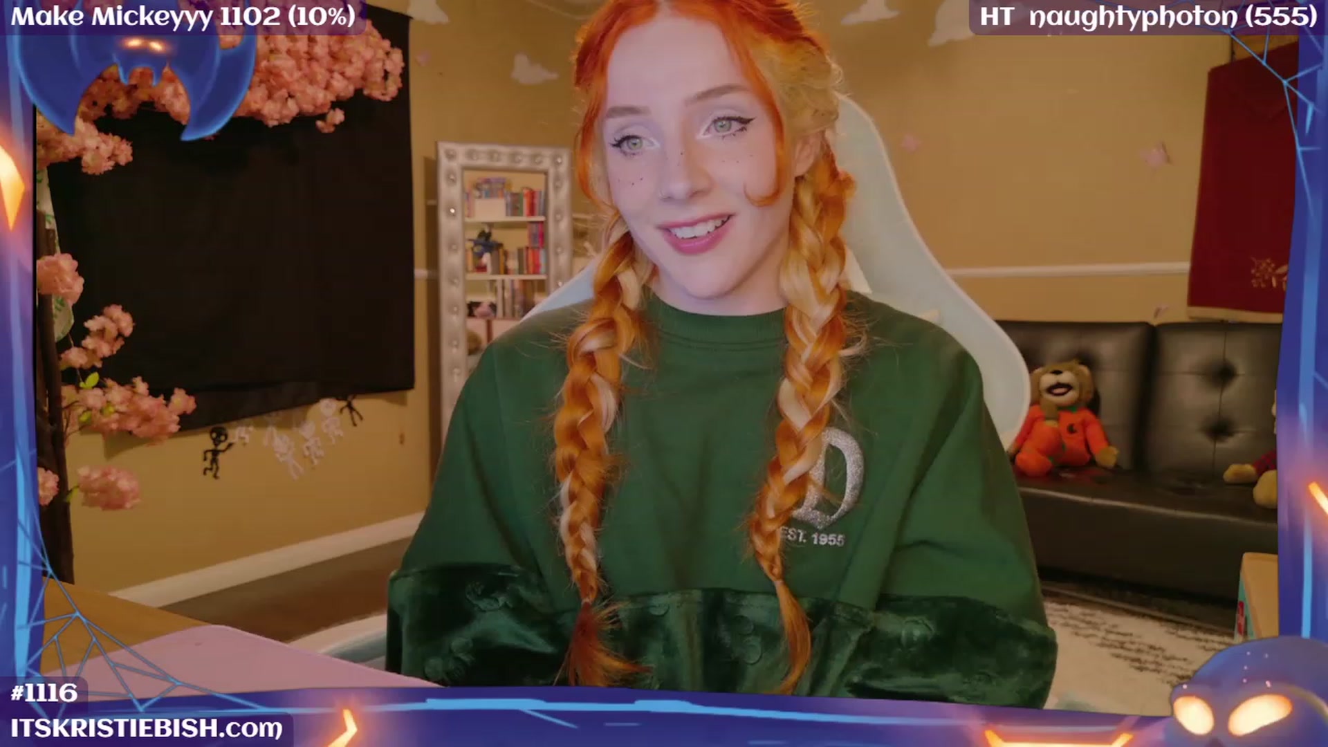 Gallery image thumbnail from KristieBish's myfreecams stream on, 11/06/2023, 07:58 image 10 of 20
