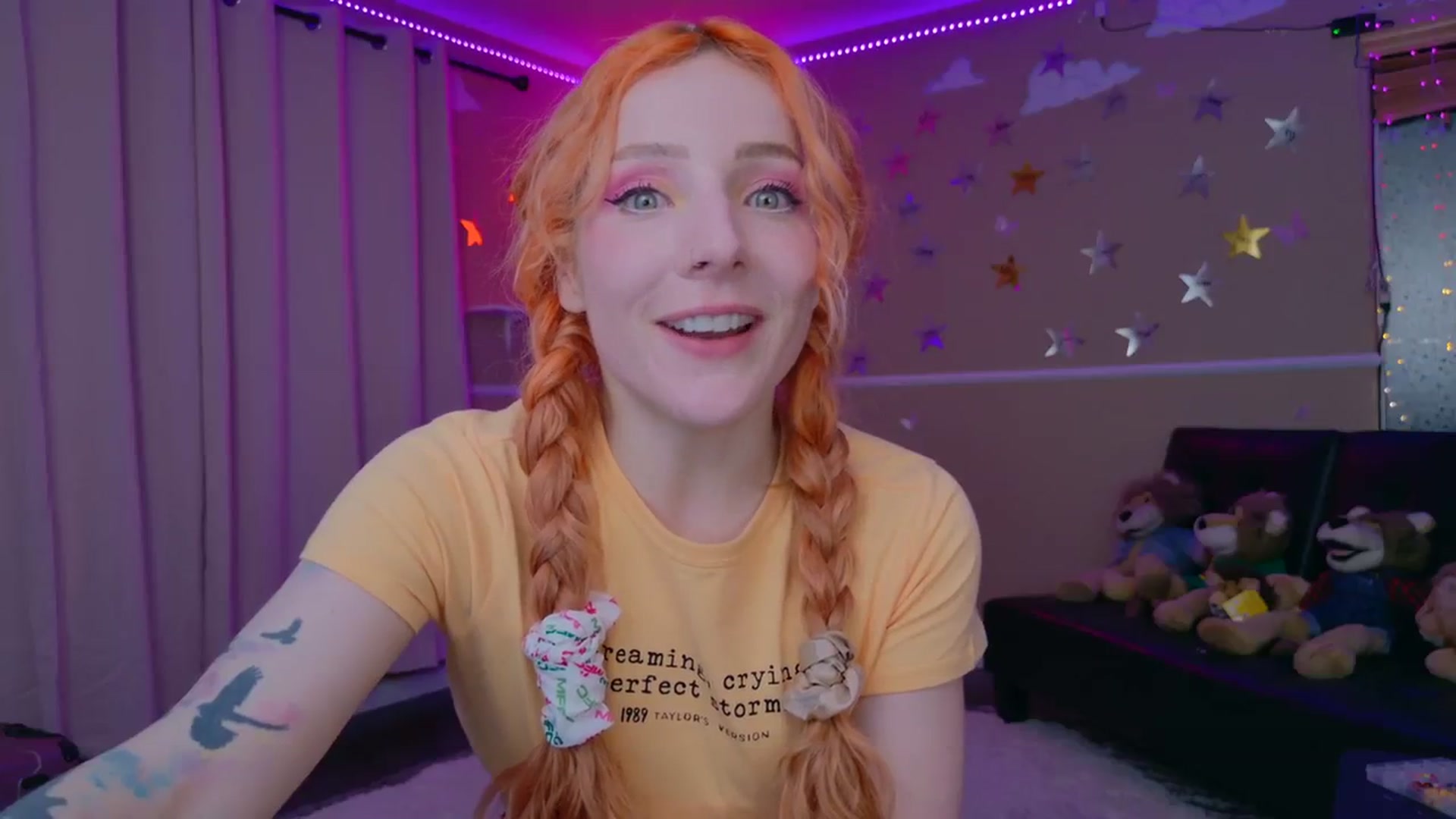 Gallery image thumbnail from KristieBish's myfreecams stream on, 01/15/2024, 05:52 image 17 of 20