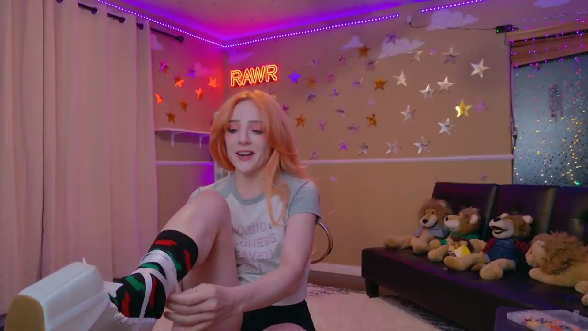 Gallery image thumbnail from KristieBish's myfreecams stream on, 01/16/2024, 05:08 image 3 of 20