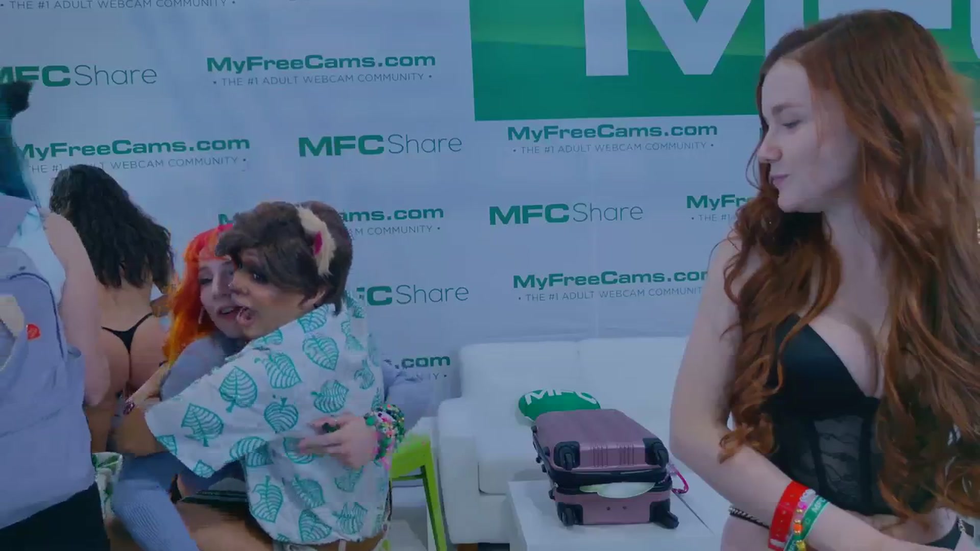 Gallery image thumbnail from KristieBish's myfreecams stream on, 01/25/2024, 24:52 image 12 of 20