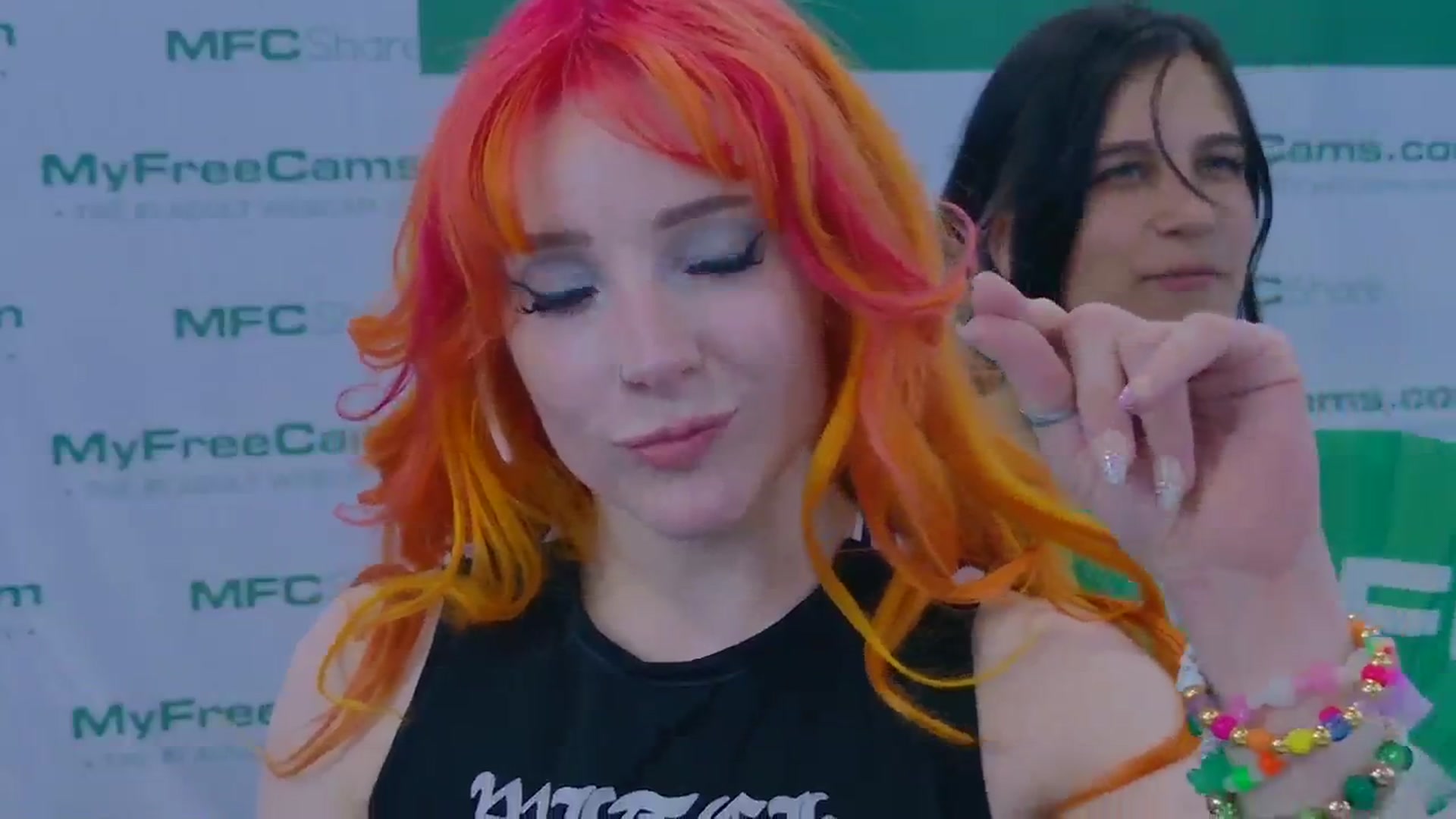 Gallery image thumbnail from KristieBish's myfreecams stream on, 01/26/2024, 24:52 image 17 of 20