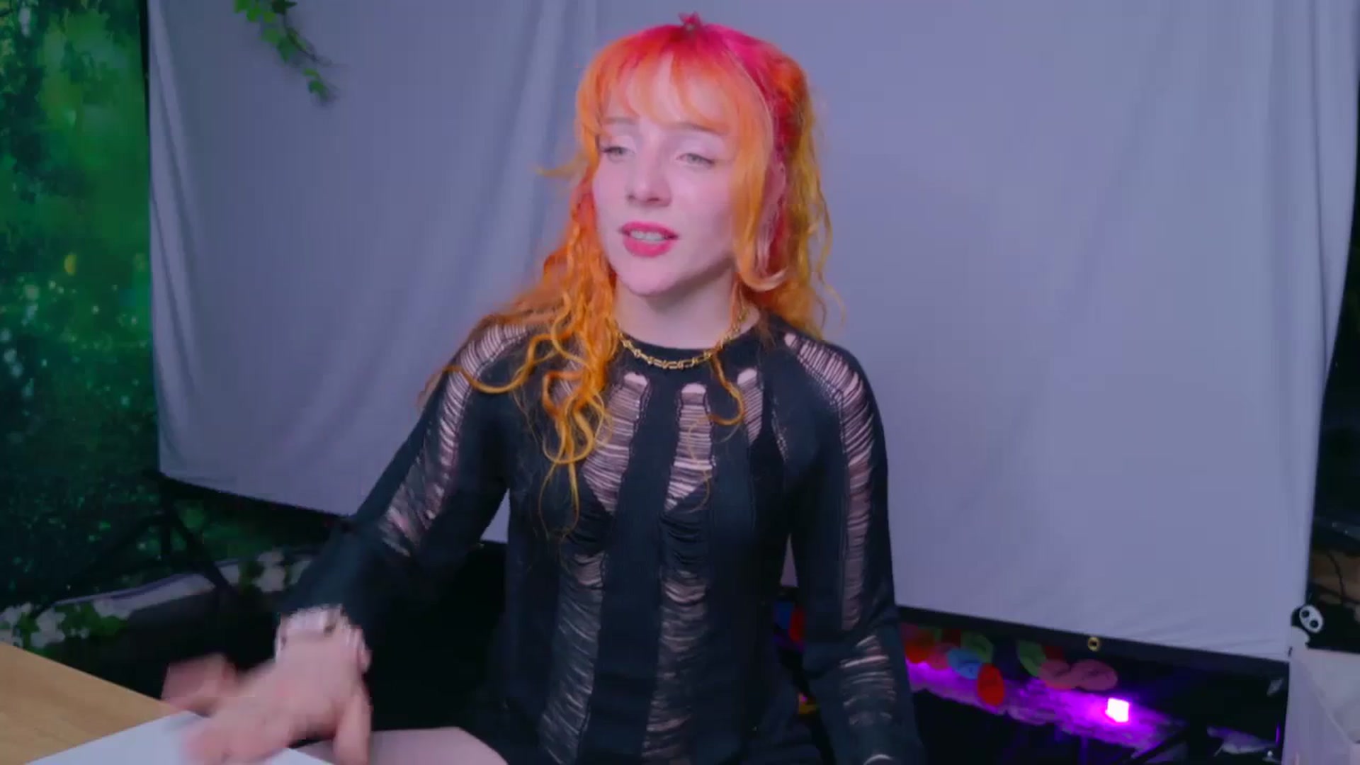 Gallery image thumbnail from KristieBish's myfreecams stream on, 04/04/2024, 05:35 image 3 of 20